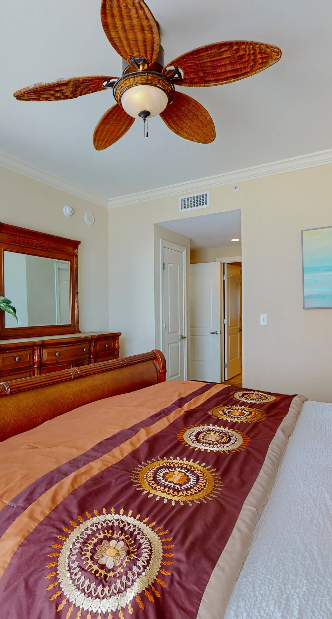 Gorgeous, cozy beachfront condo with pool, pool spa & beach access