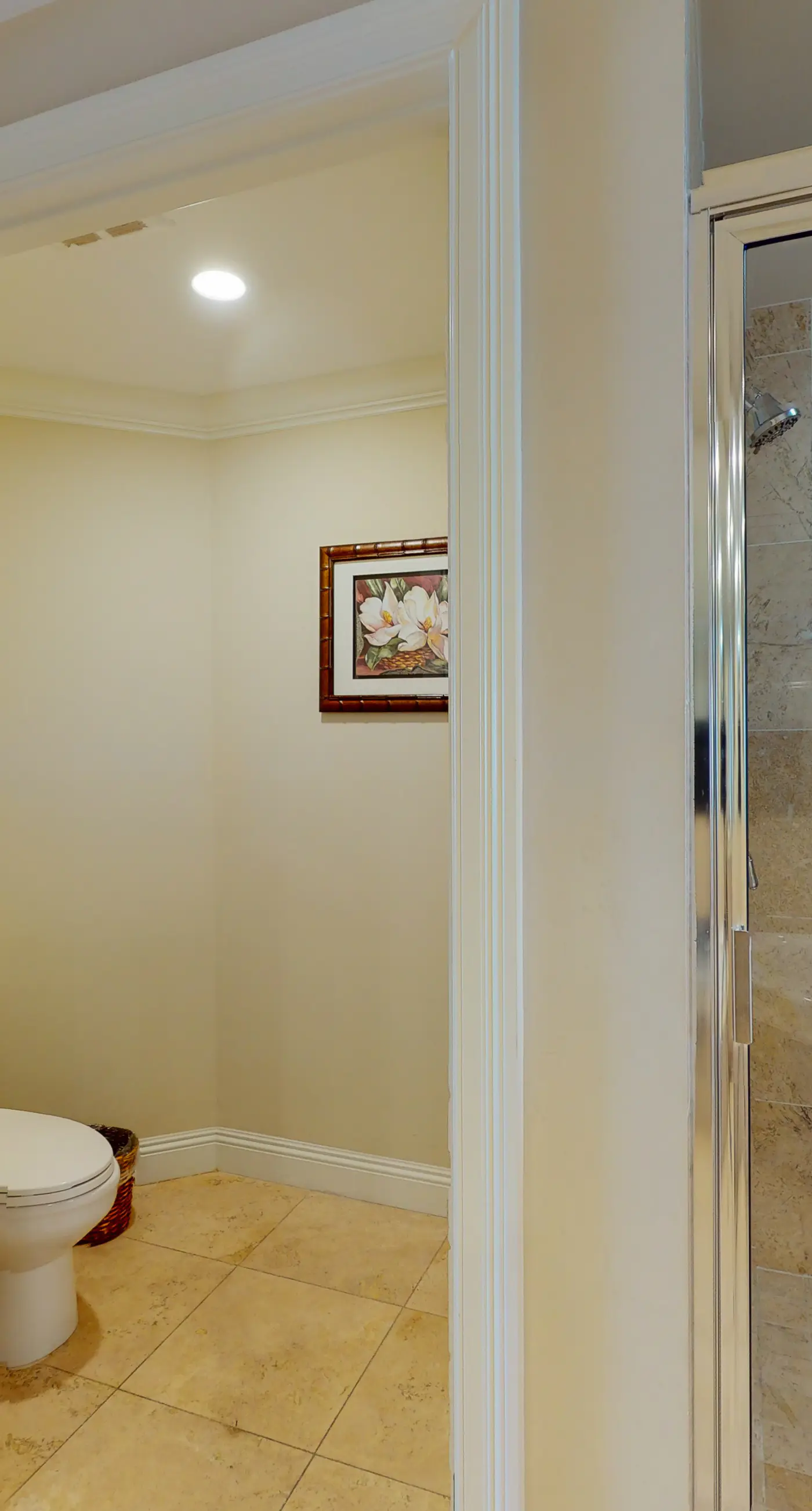 Gorgeous, cozy beachfront condo with pool, pool spa & beach access