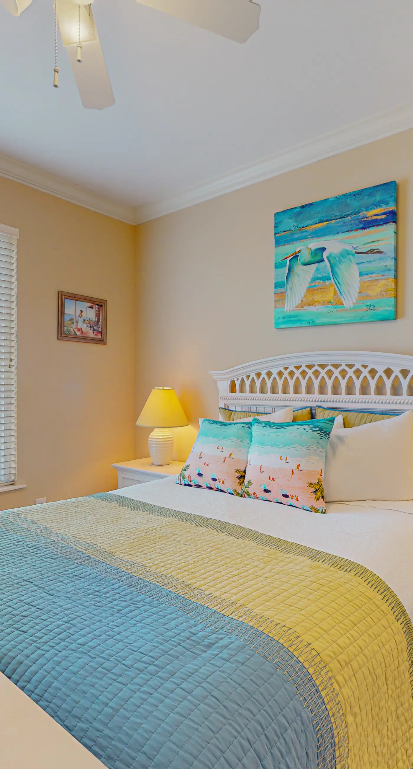 Gorgeous, cozy beachfront condo with pool, pool spa & beach access