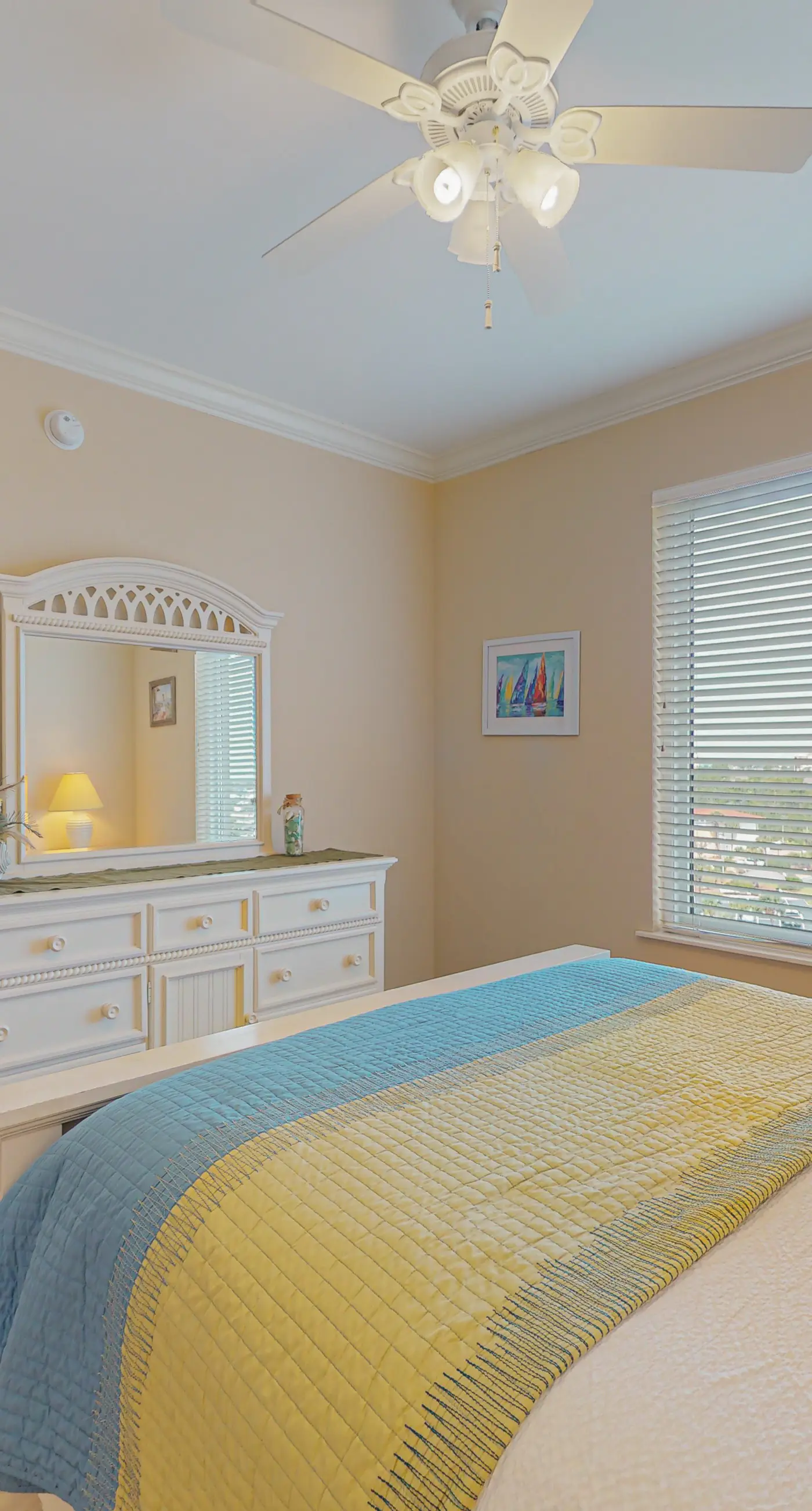 Gorgeous, cozy beachfront condo with pool, pool spa & beach access