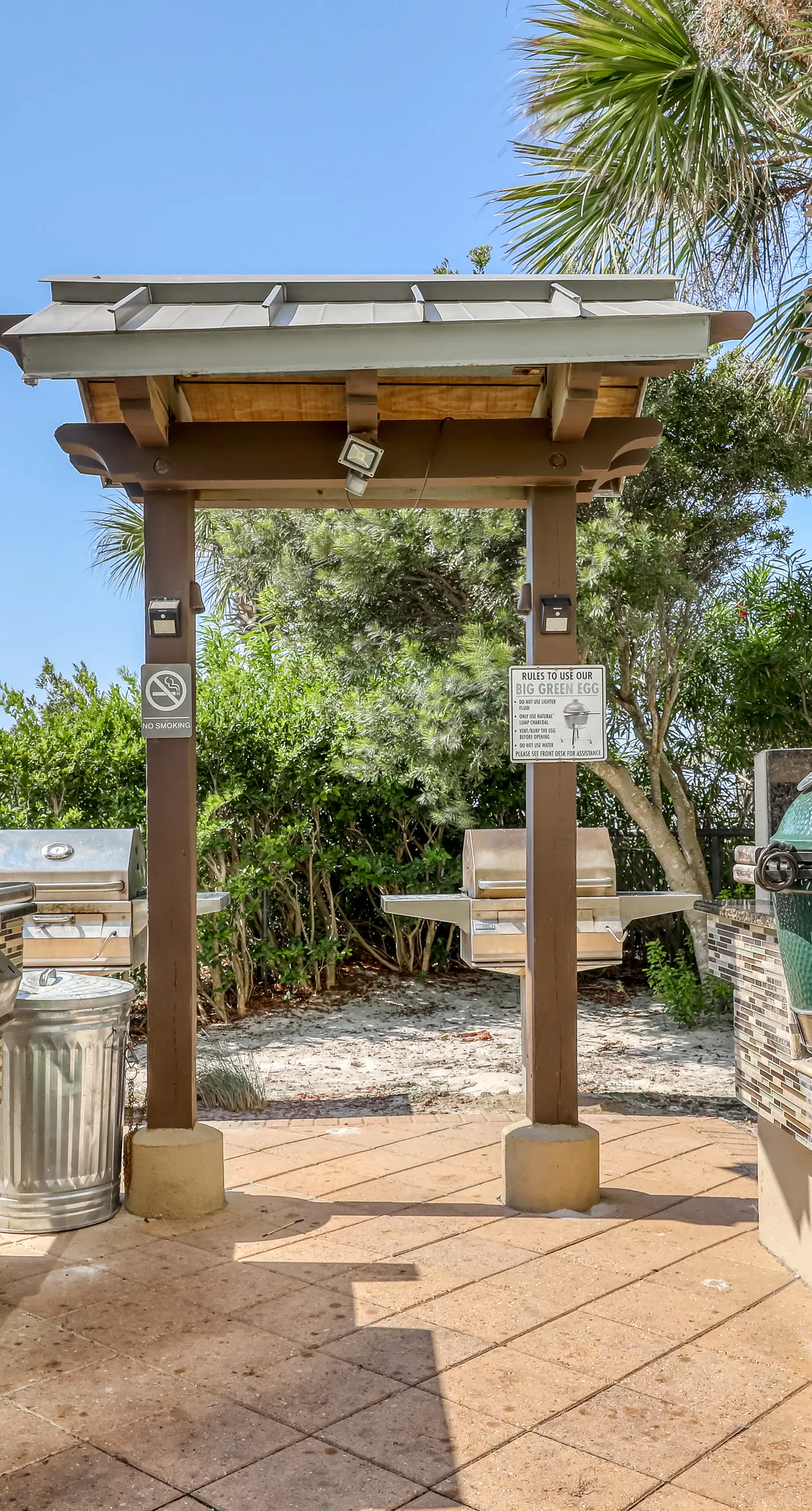 Gorgeous, cozy beachfront condo with pool, pool spa & beach access