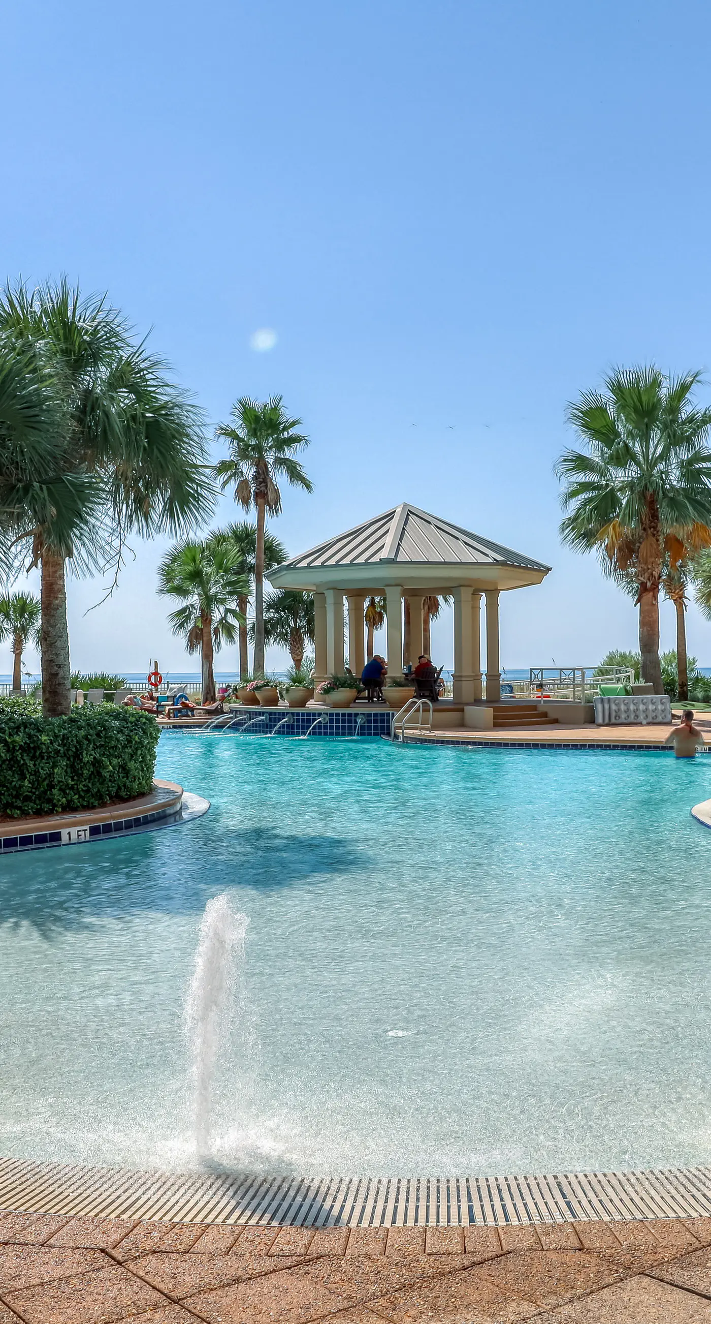 Gorgeous, cozy beachfront condo with pool, pool spa & beach access