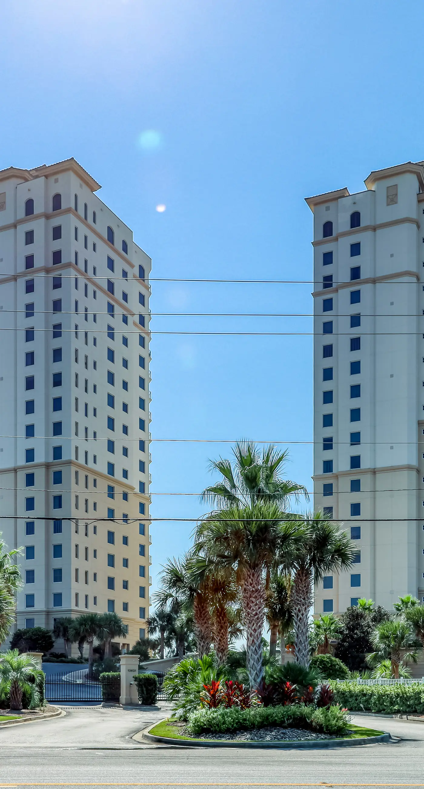 Gorgeous, cozy beachfront condo with pool, pool spa & beach access