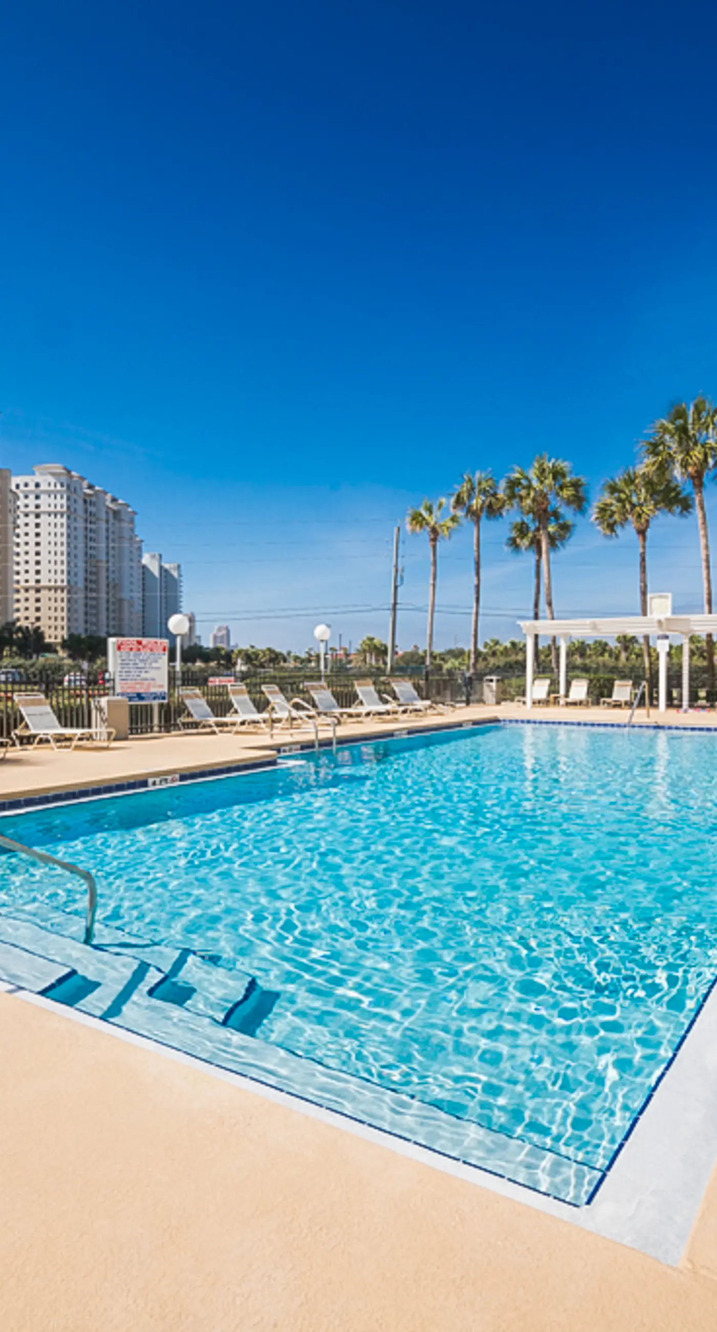 Grand Caribbean condo with pool & hot tub - close to beaches