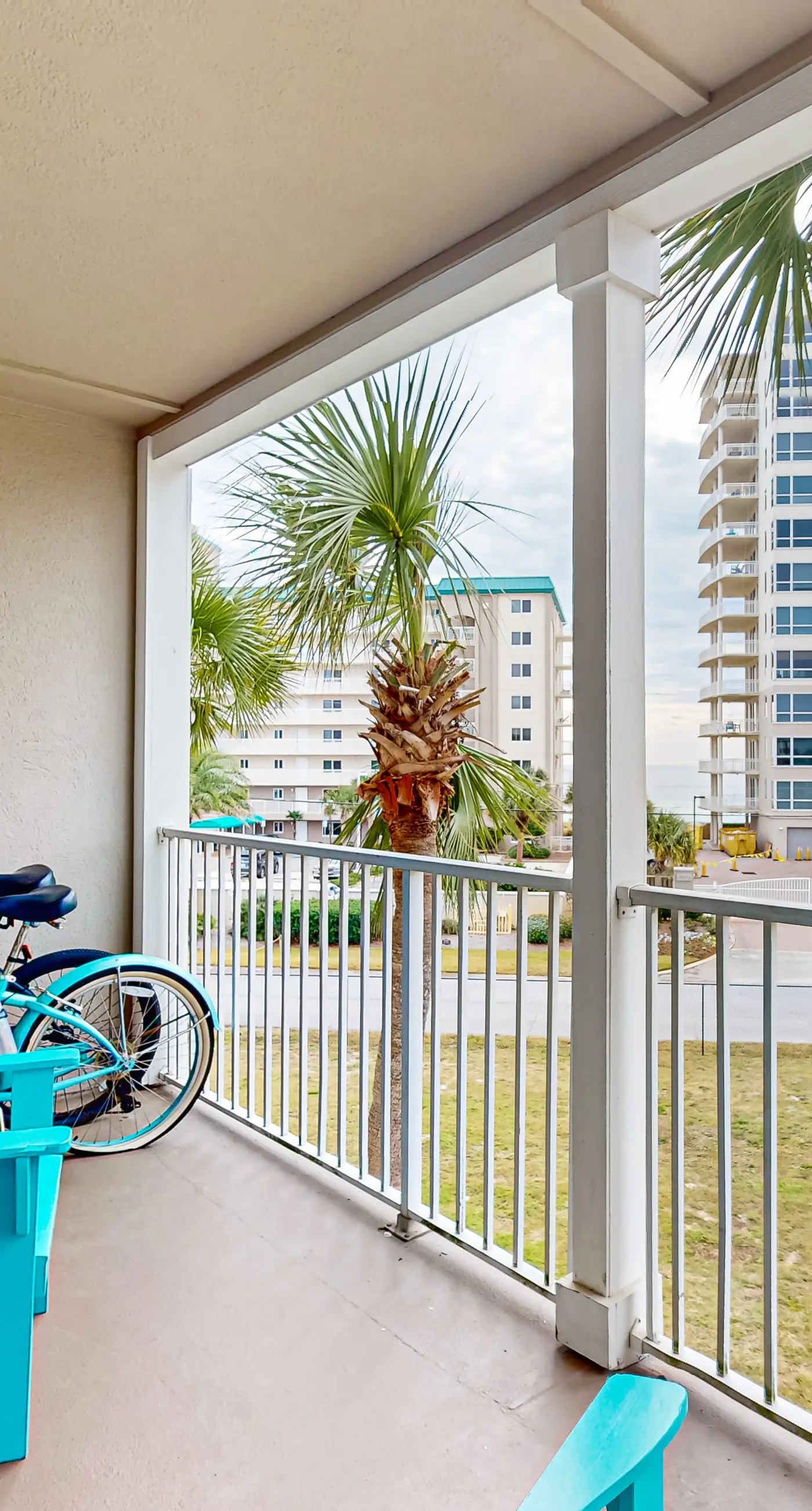 Grand Caribbean condo with pool & hot tub - close to beaches