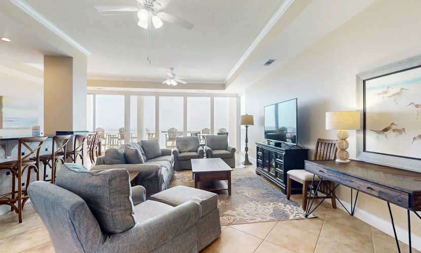 Beautiful, Gulf-front townhome with three water-view decks - near entertainment