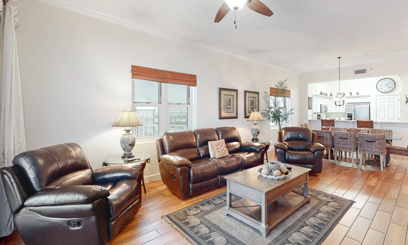 Gulf-front Perdido Key Condo with Waterfront Pool/Hot Tub and Oceanfront Balcony