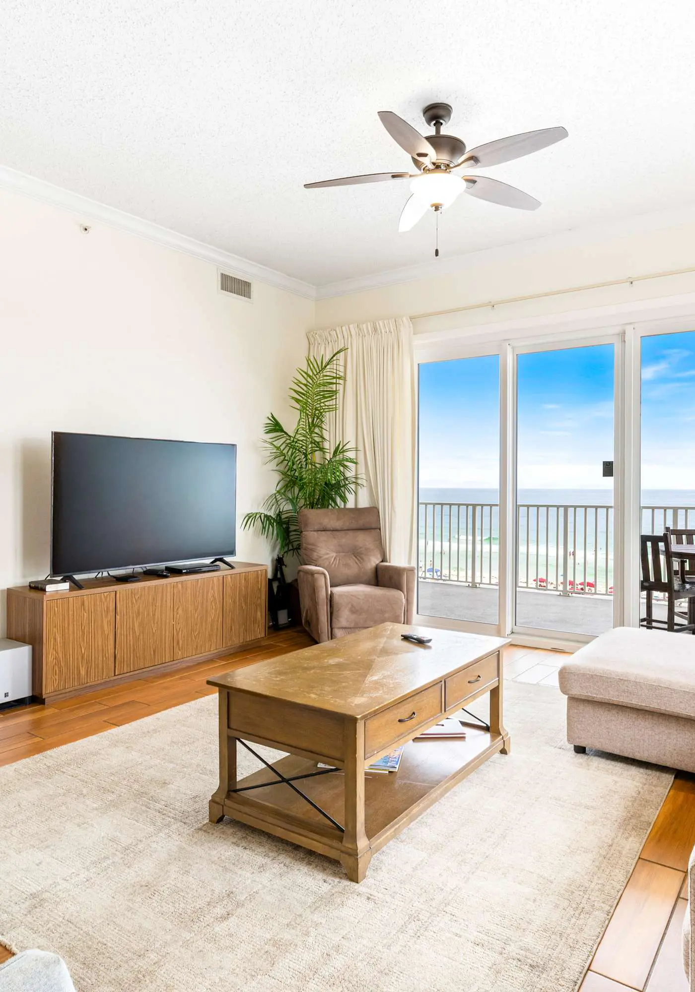 Inviting Gulf-front condo In Perdido Key with waterfront pool, hot tub and oceanfront balcony