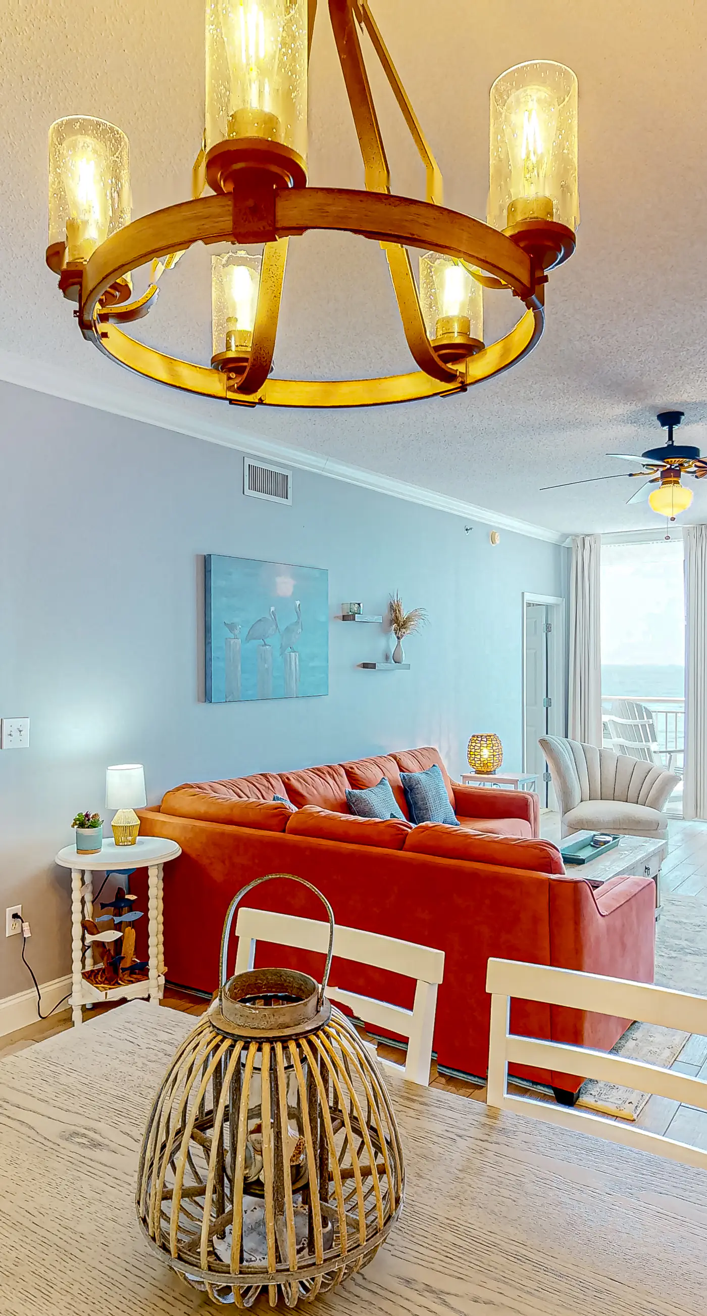 Oceanfront condo with pools, hot tub, tennis & gym - easy beach access