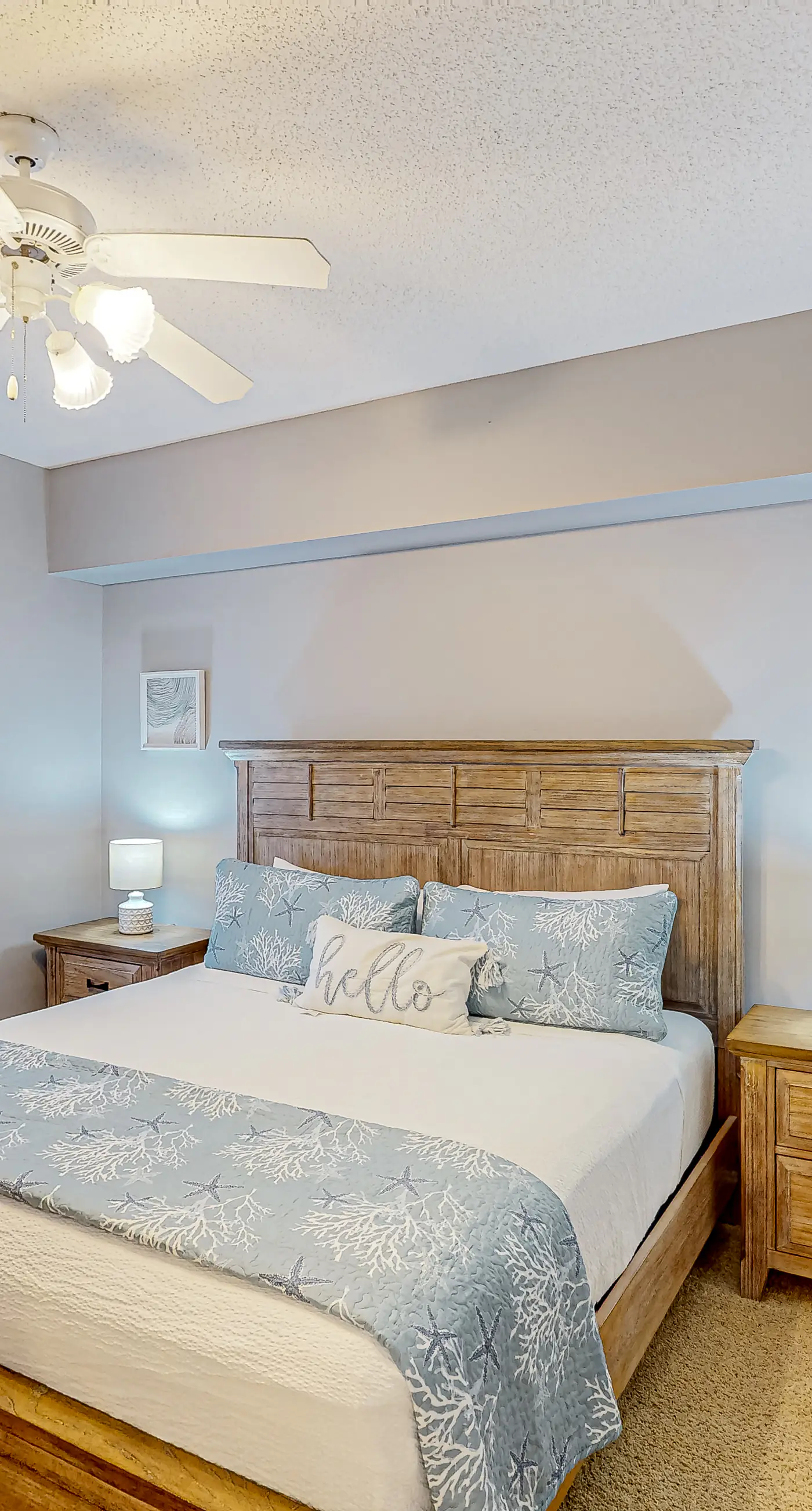 Oceanfront condo with pools, hot tub, tennis & gym - easy beach access