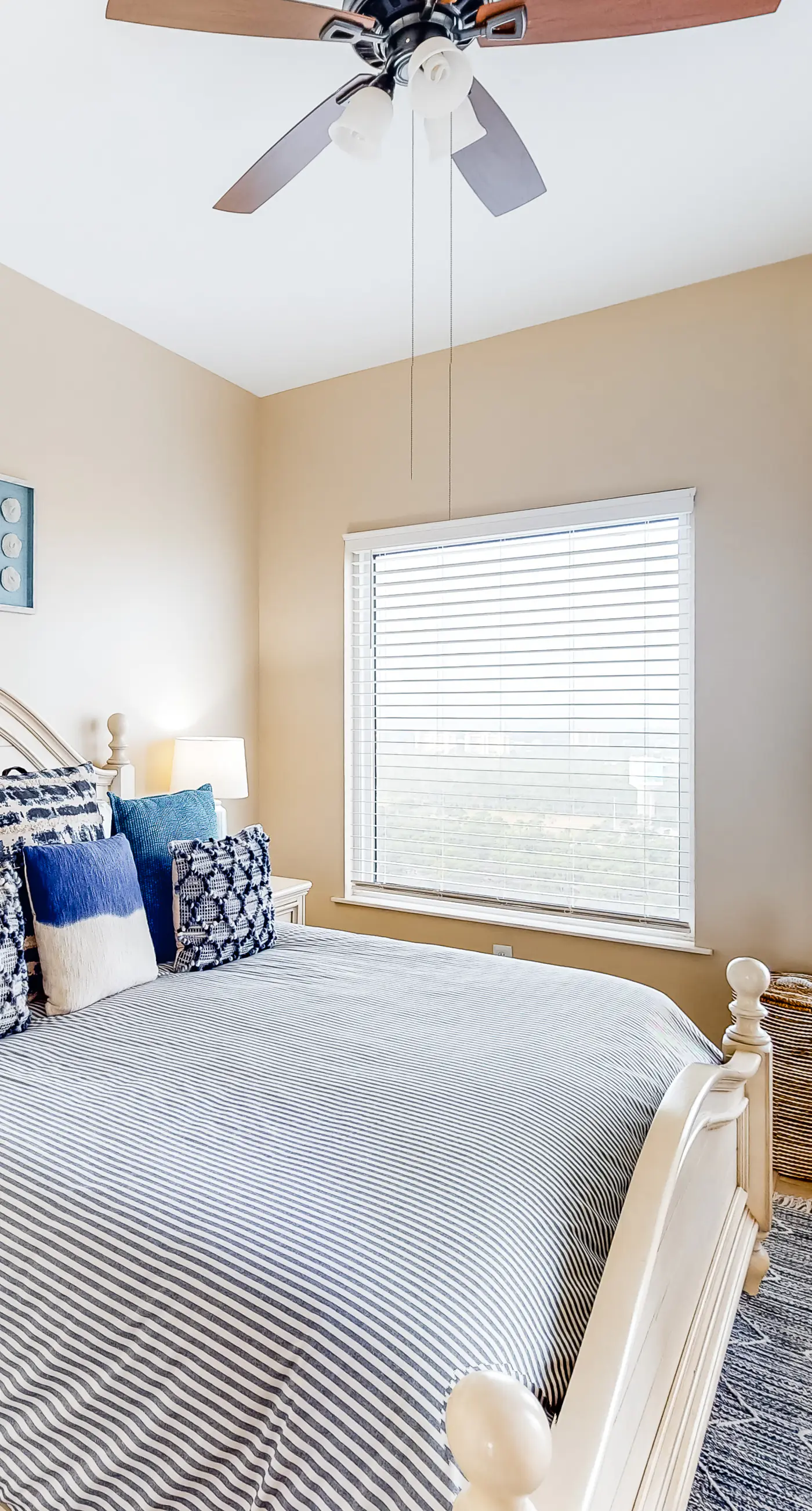 Updated oceanfront penthouse with sunset balcony views, pool, hot tub & gym