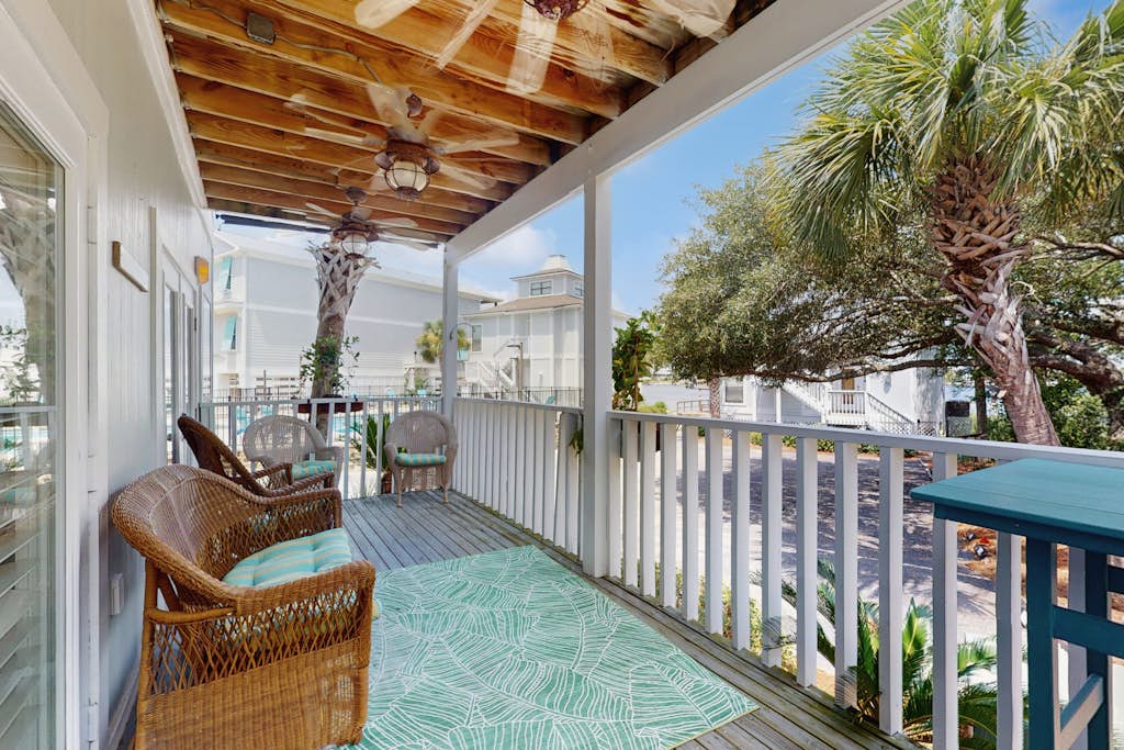Gorgeous coastal townhome with private balcony/porch, W/D,  and shared pool