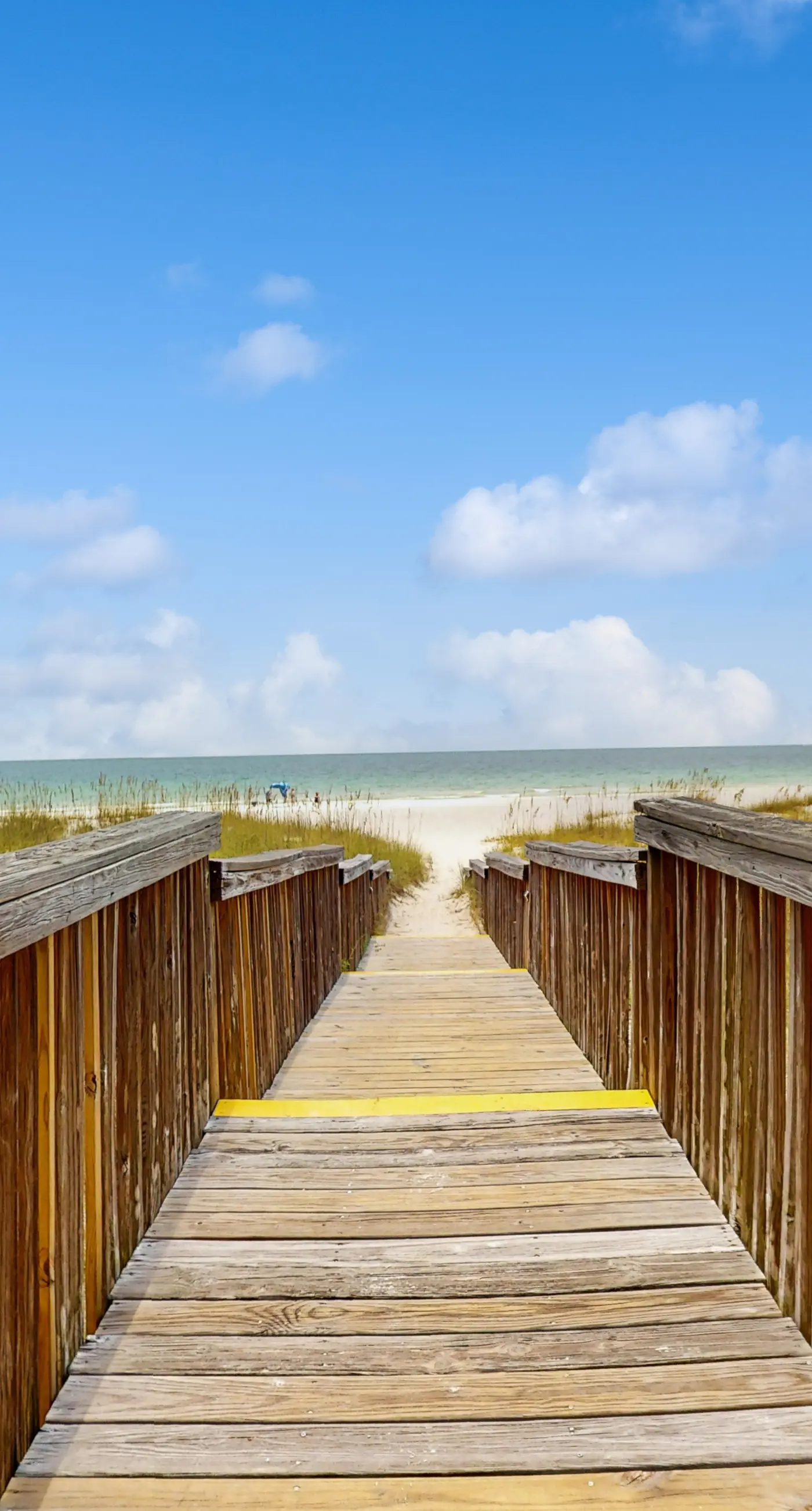 Gorgeous coastal townhome with private balcony/porch, W/D,  and shared pool