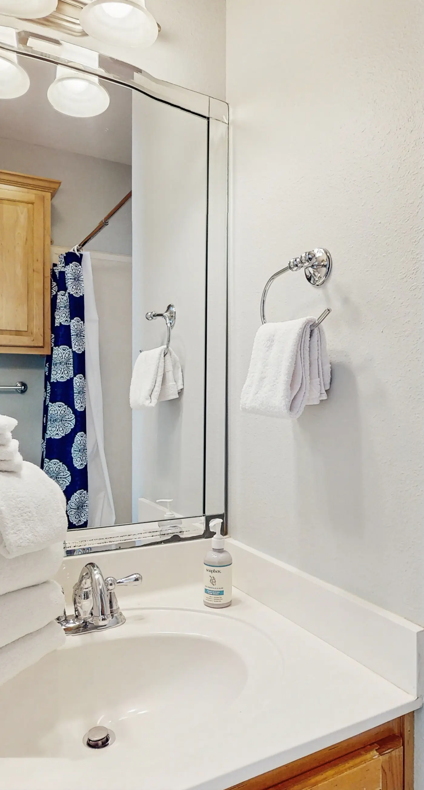 Gorgeous coastal townhome with private balcony/porch, W/D,  and shared pool