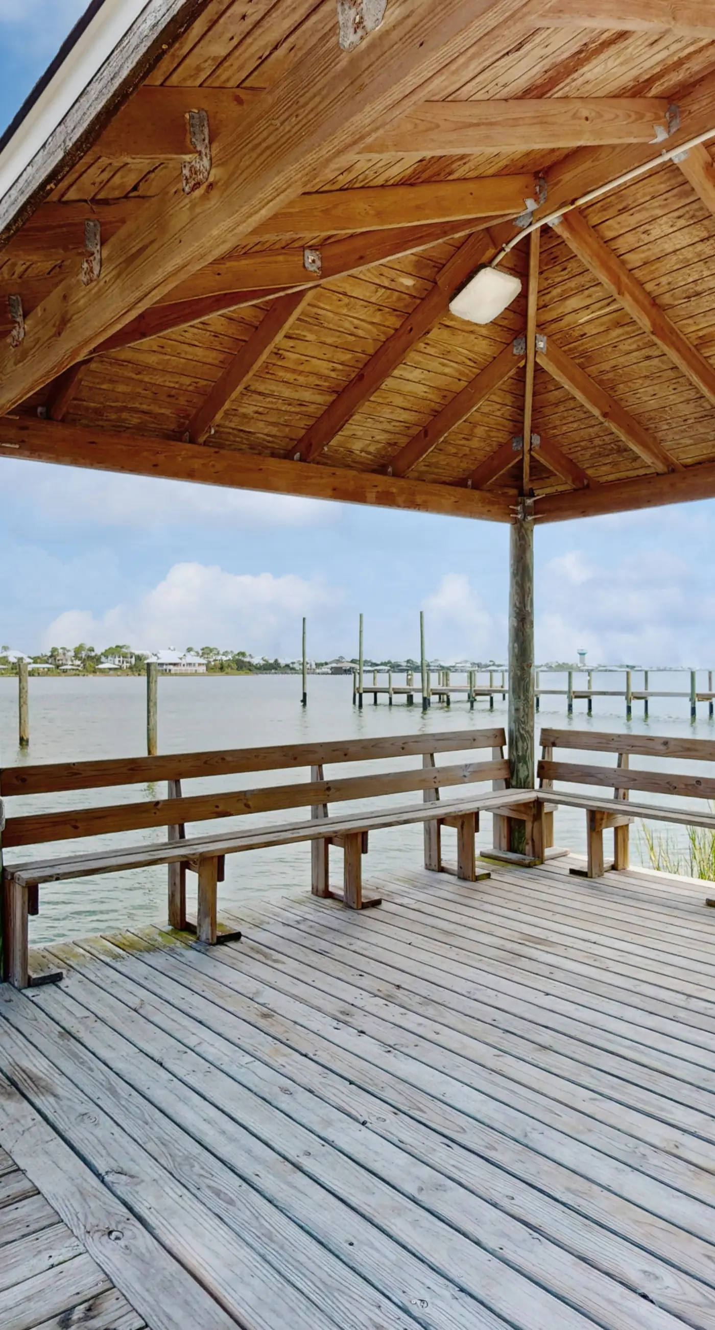Gorgeous coastal townhome with private balcony/porch, W/D,  and shared pool