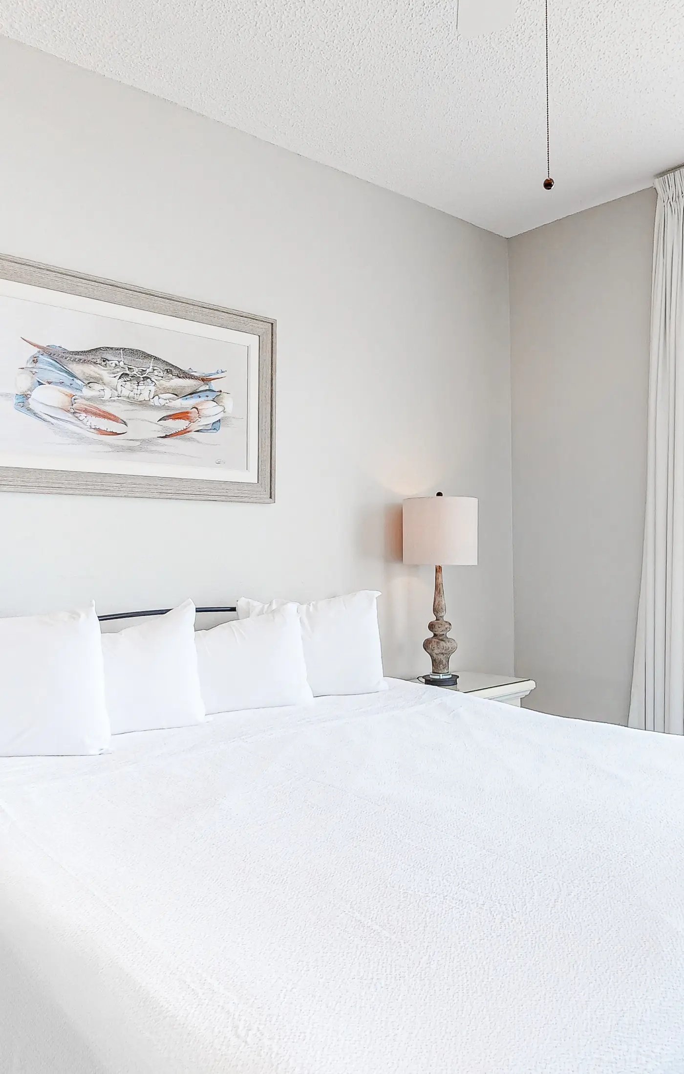 6th-floor updated Gulf-front retreat - near area attractions & restaurants