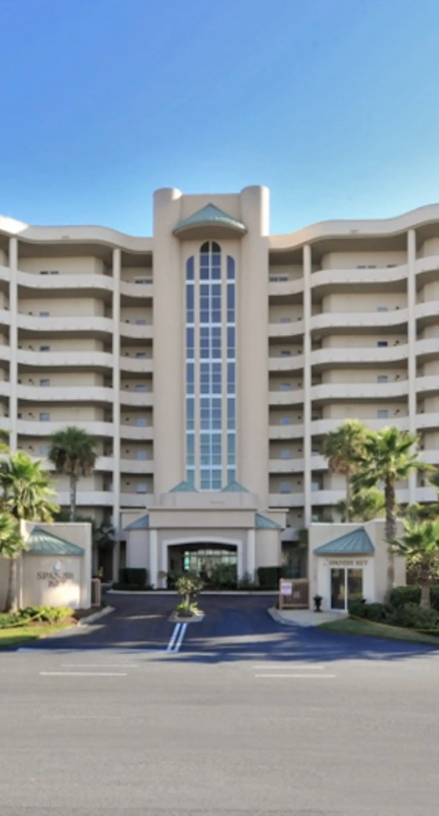 6th-floor updated Gulf-front retreat - near area attractions & restaurants