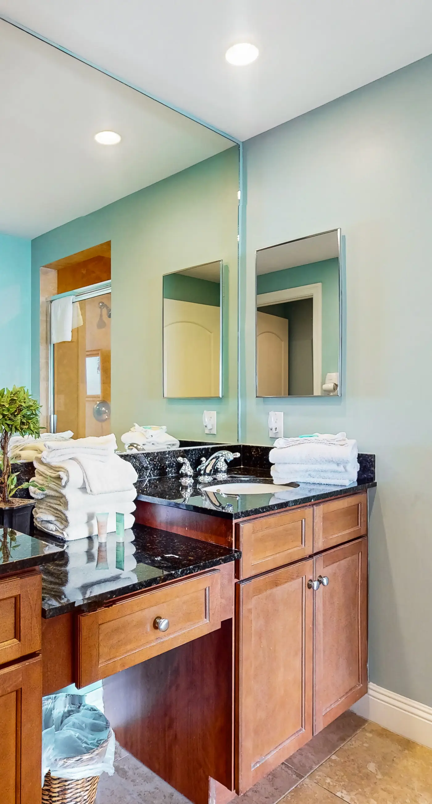 Gulf-front condo with views, pools, a hot tub, and tennis