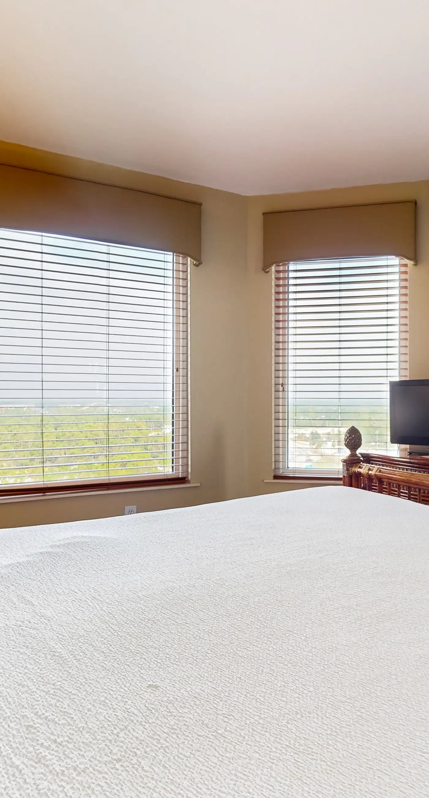 Gulf-front condo with views, pools, a hot tub, and tennis