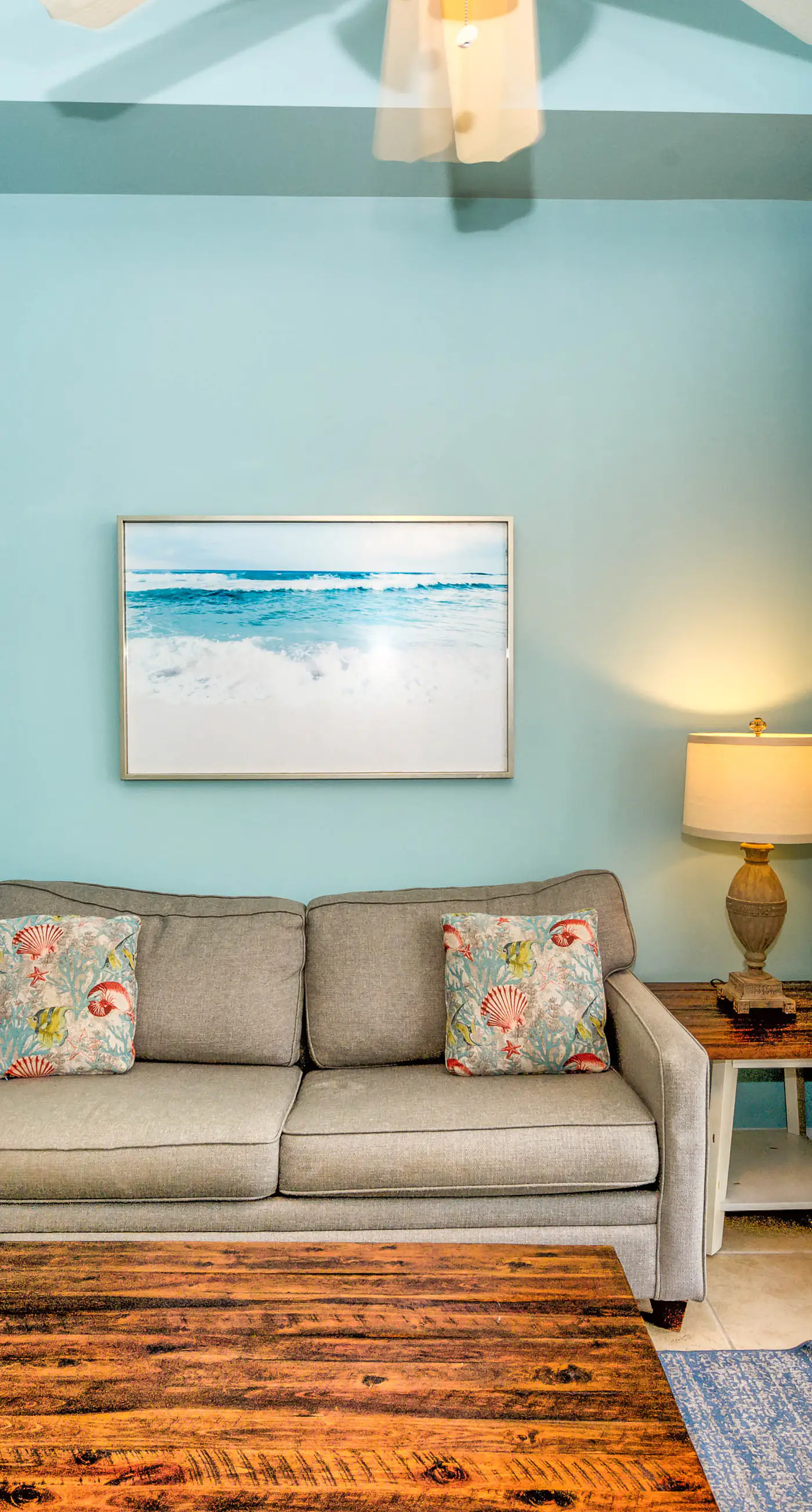 Inviting Gulf-front condo In Perdido Key with waterfront pool/hot tub and oceanfront balcony