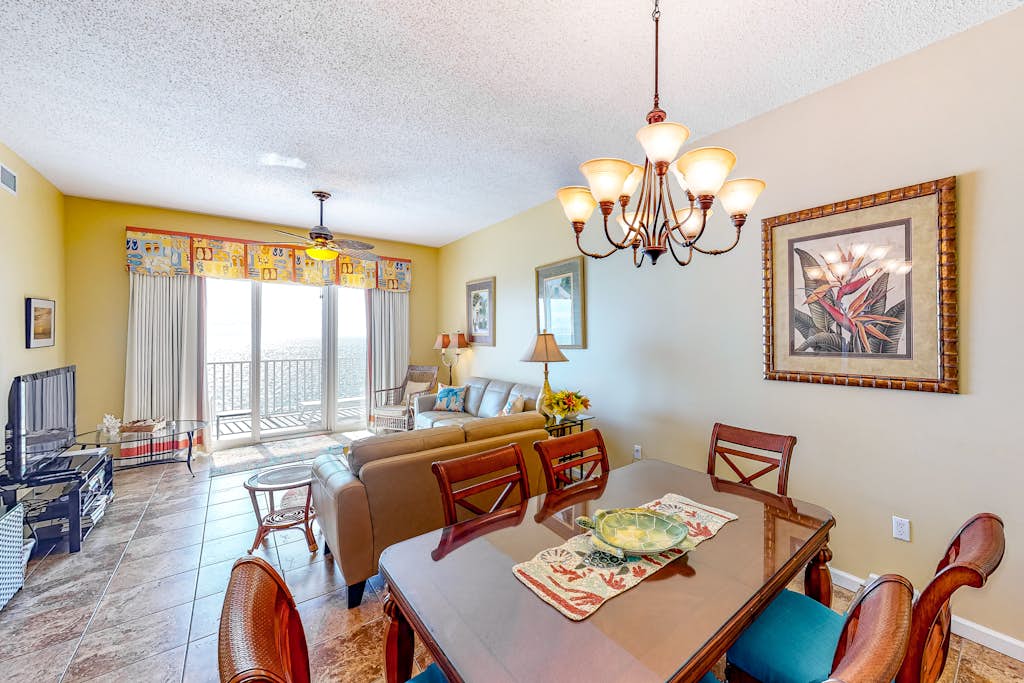 Gulf-front Perdido Key Condo with Waterfront Pool/Hot Tub and Oceanfront Balcony
