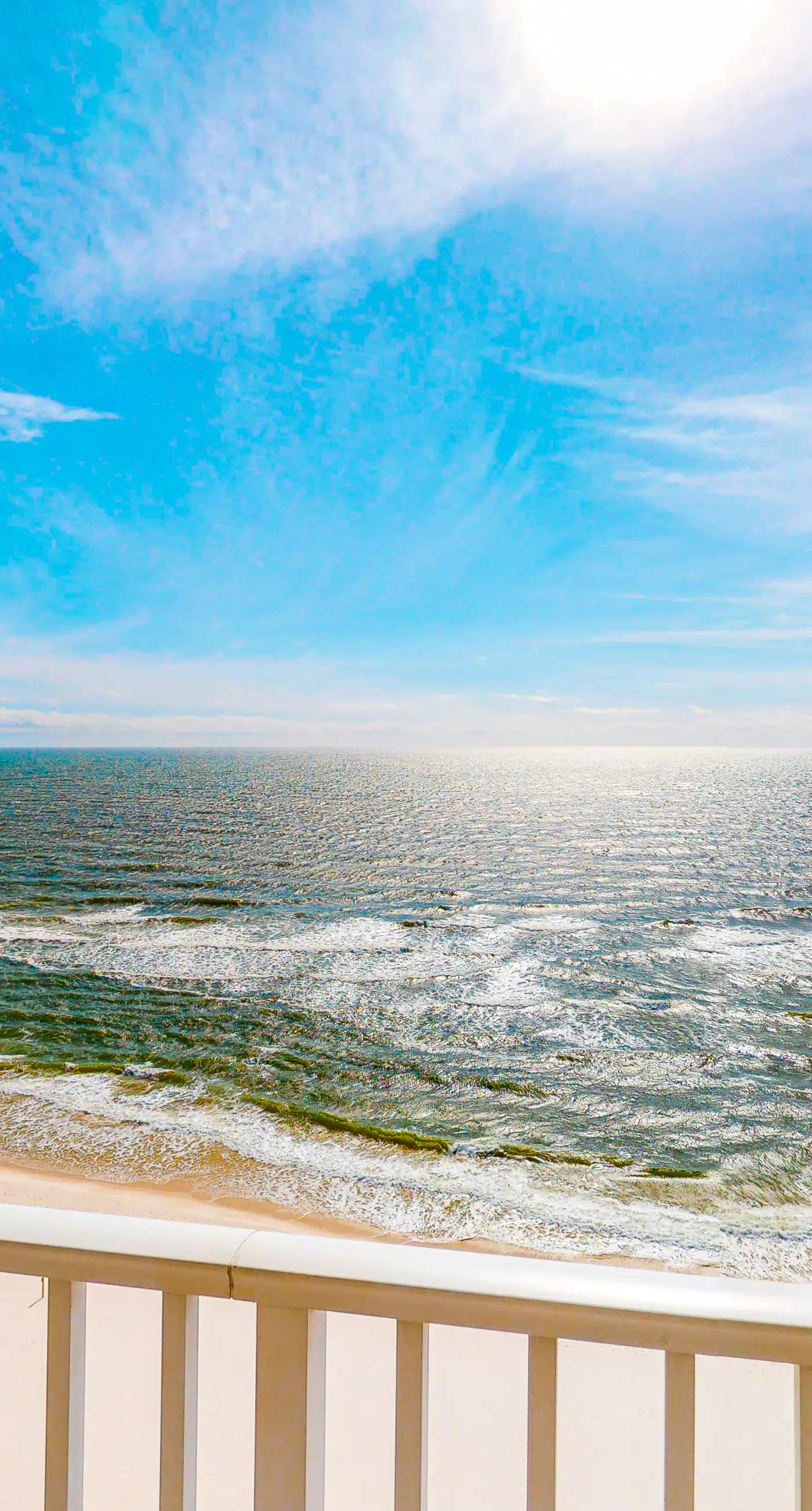 Inviting Gulf-front condo In Perdido Key with waterfront pool/hot tub and oceanfront balcony