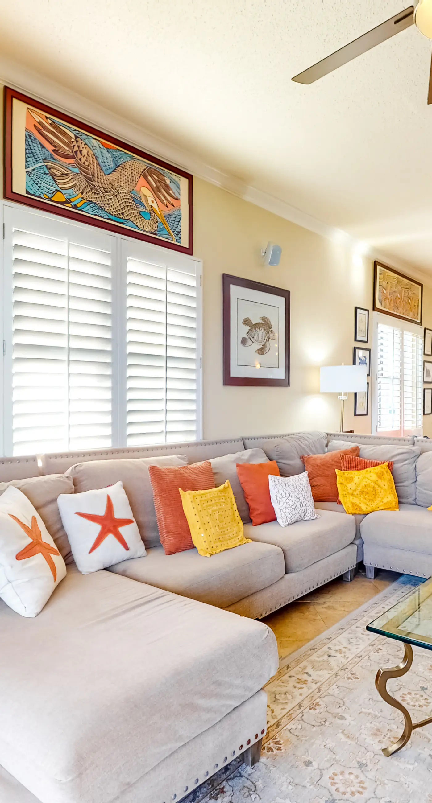 Inviting Gulf-front condo In Perdido Key with waterfront pool/hot tub and oceanfront balcony