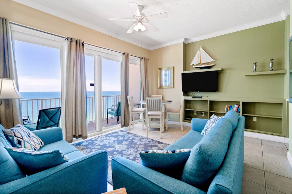 Gulf-front Perdido Key Condo with Waterfront Pool/Hot Tub and Oceanfront Balcony