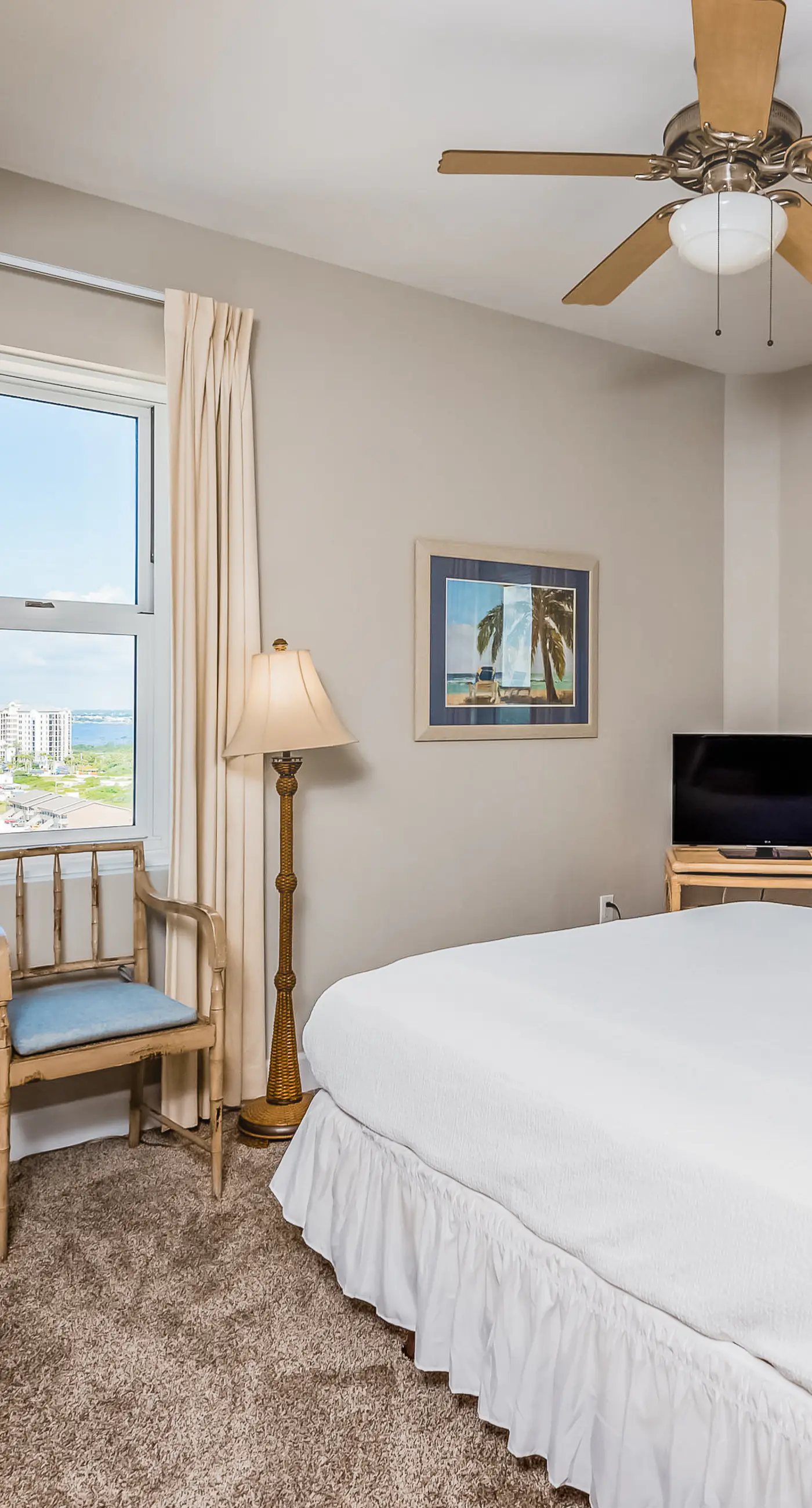 Inviting Gulf-front condo In Perdido Key with waterfront pool/hot tub,oceanfront balcony & private cabana