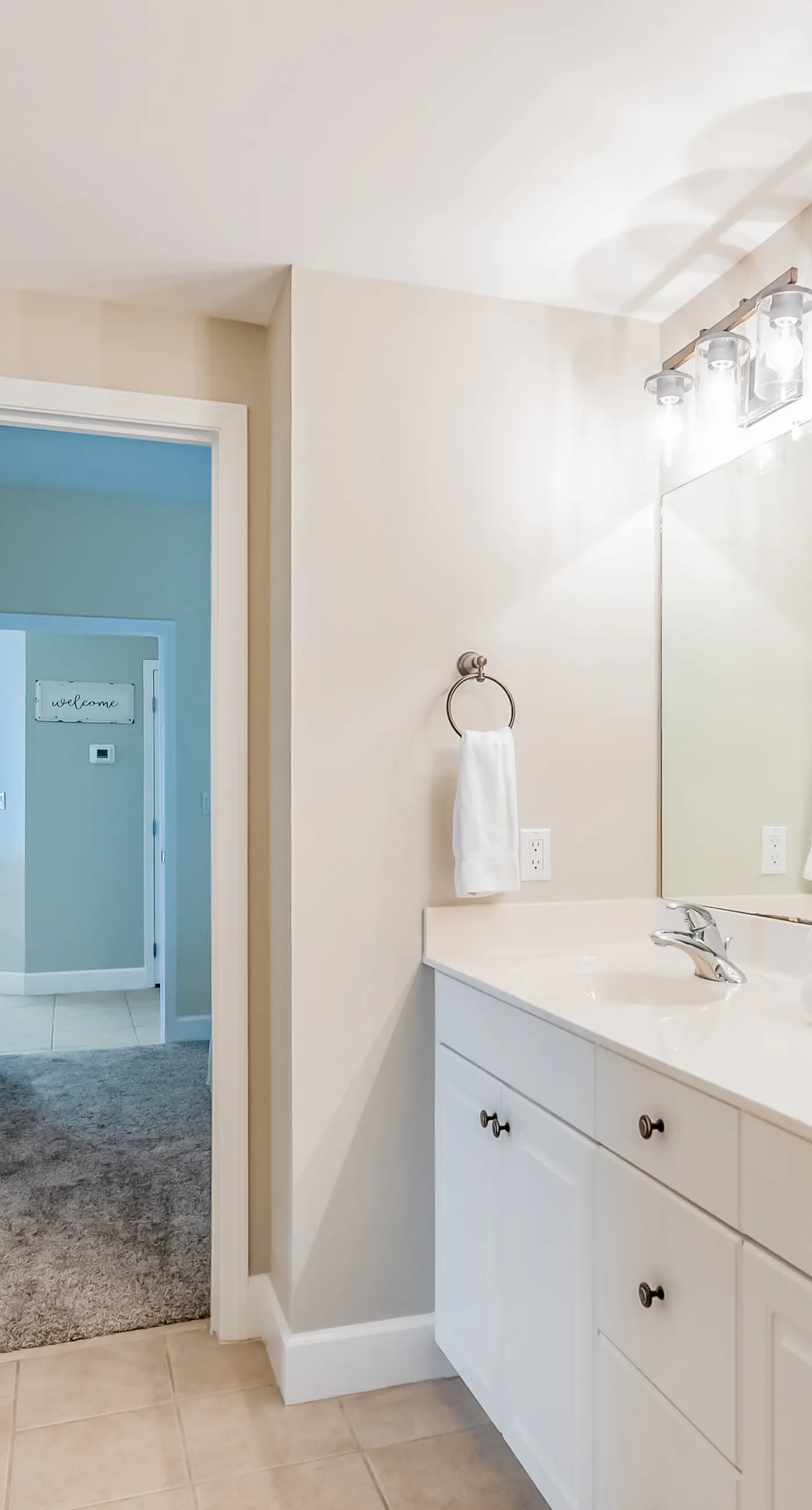 Inviting Gulf-front condo In Perdido Key with waterfront pool/hot tub,oceanfront balcony & private cabana