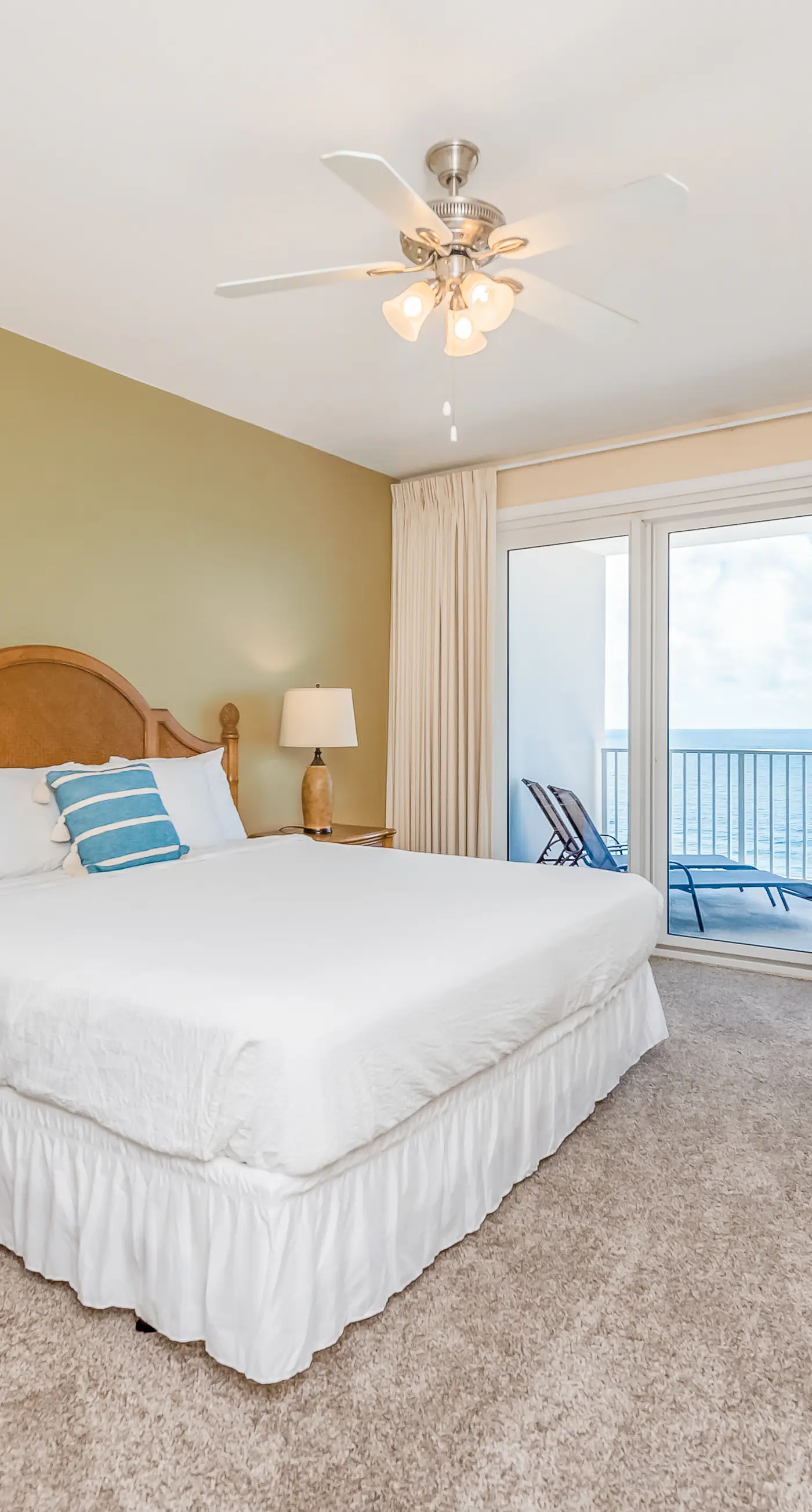 Inviting Gulf-front condo In Perdido Key with waterfront pool/hot tub,oceanfront balcony & private cabana