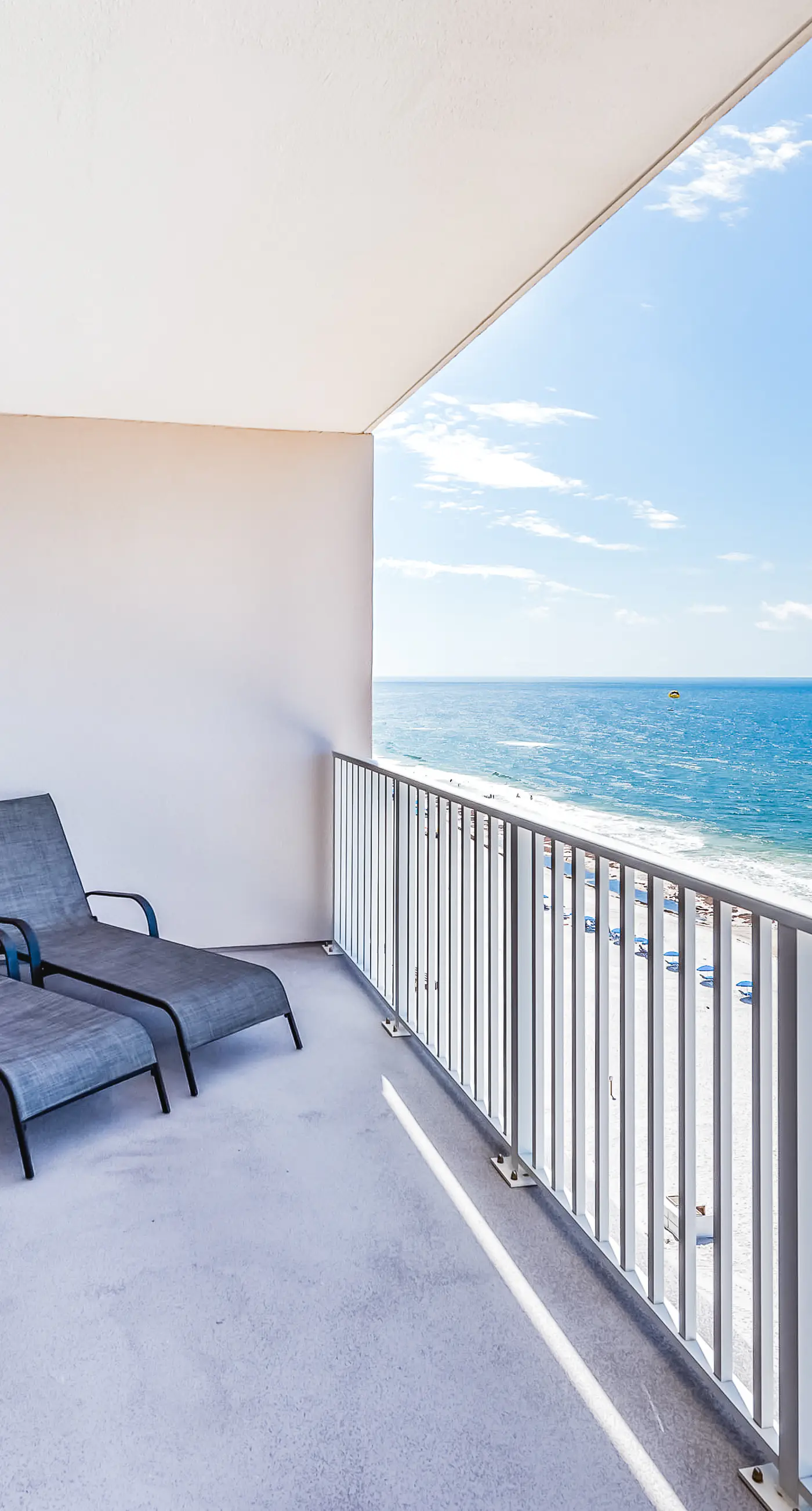 Inviting Gulf-front condo In Perdido Key with waterfront pool/hot tub,oceanfront balcony & private cabana