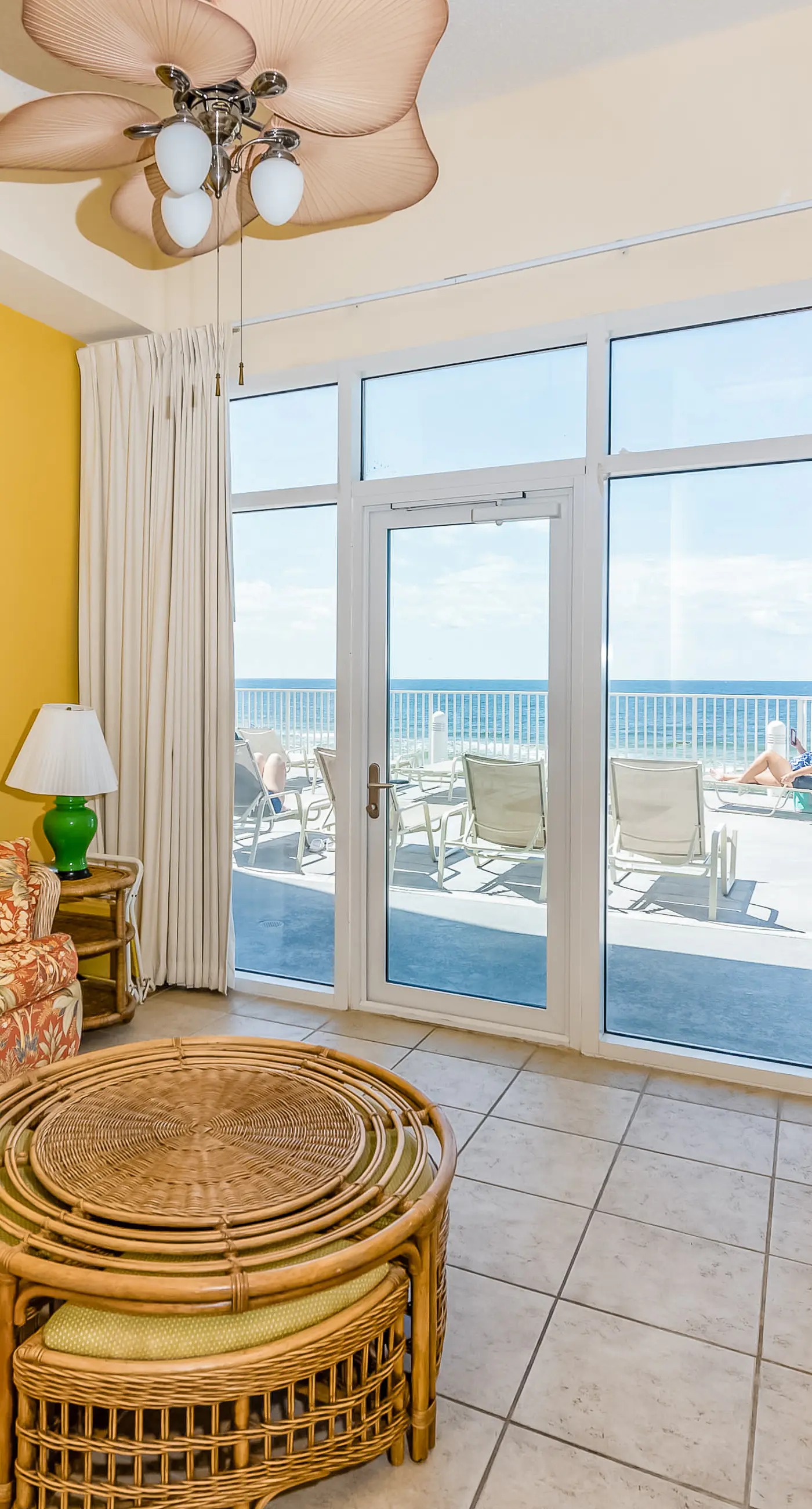Inviting Gulf-front condo In Perdido Key with waterfront pool/hot tub,oceanfront balcony & private cabana