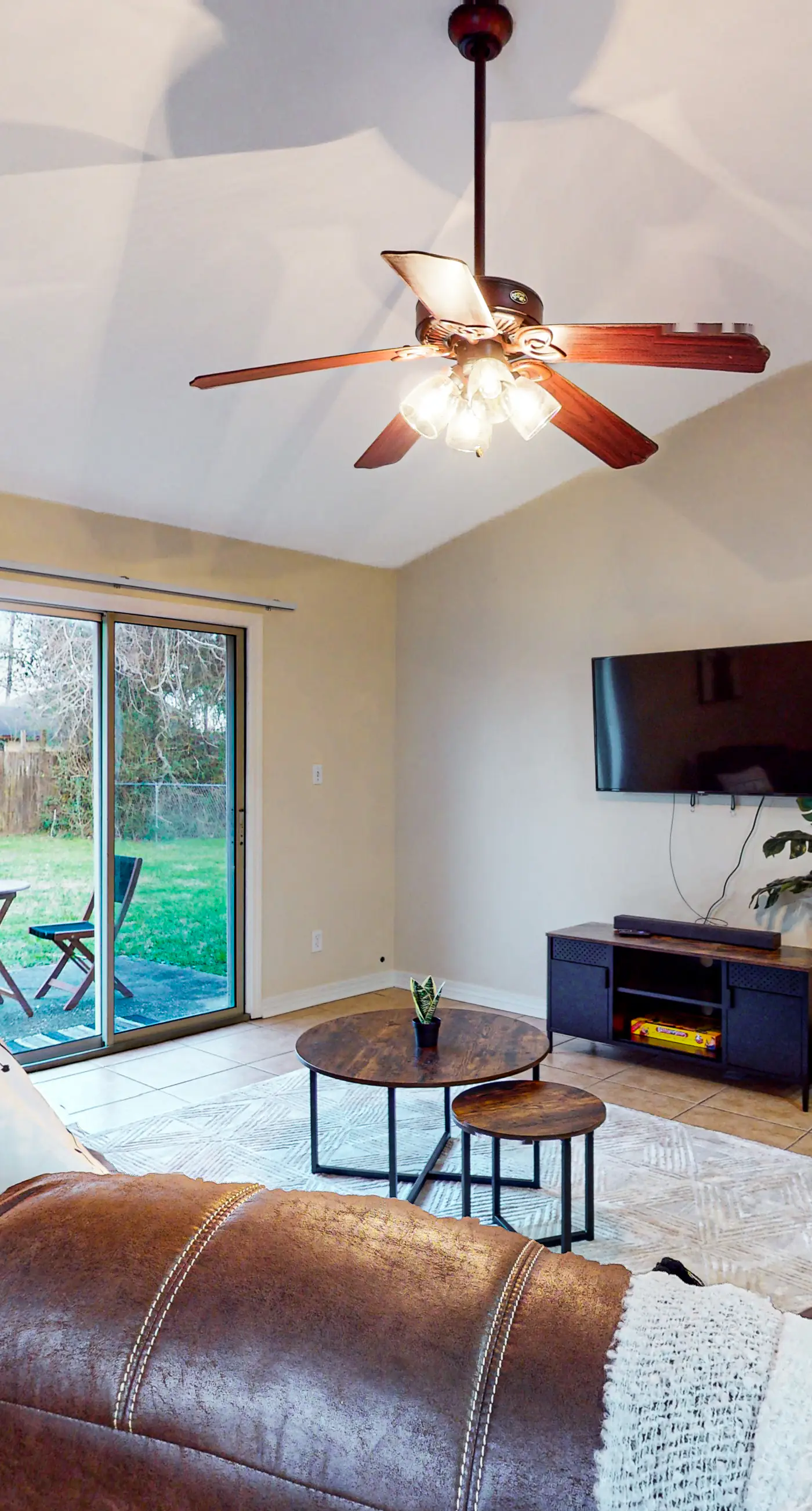 Wonderful dog-friendly home with washer/dryer, patio, & kitchen - close to beach