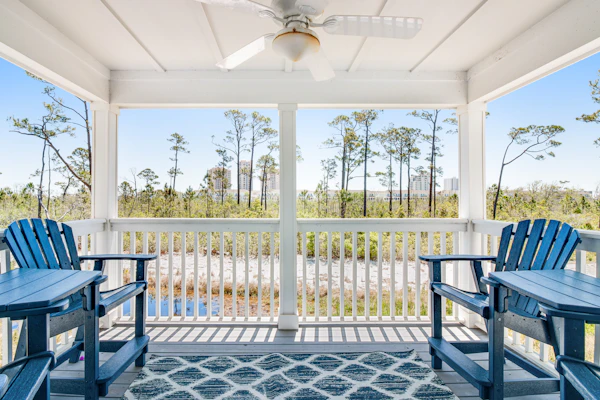 SeaKist Retreat