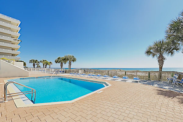 SeaSpray beachfront paradise with 3 pools, hot tub, marina, & tennis
