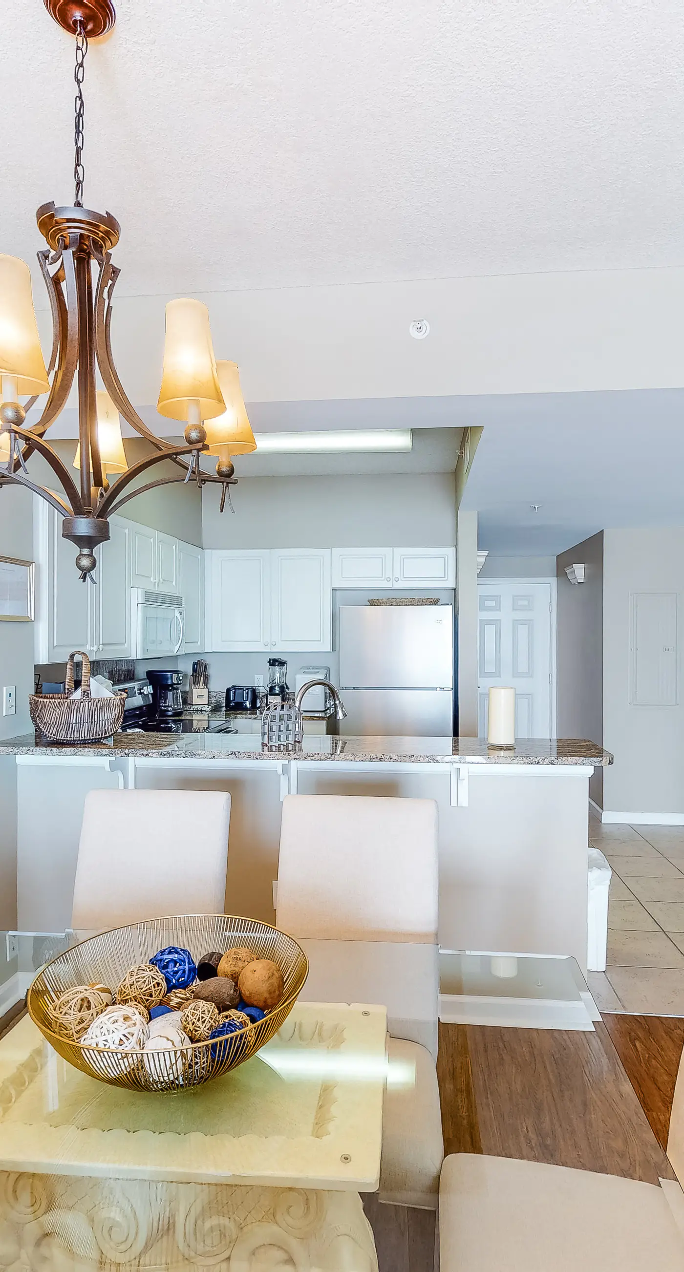 Inviting Gulf-front condo In Perdido Key with waterfront pool/hot tub and oceanfront balcony