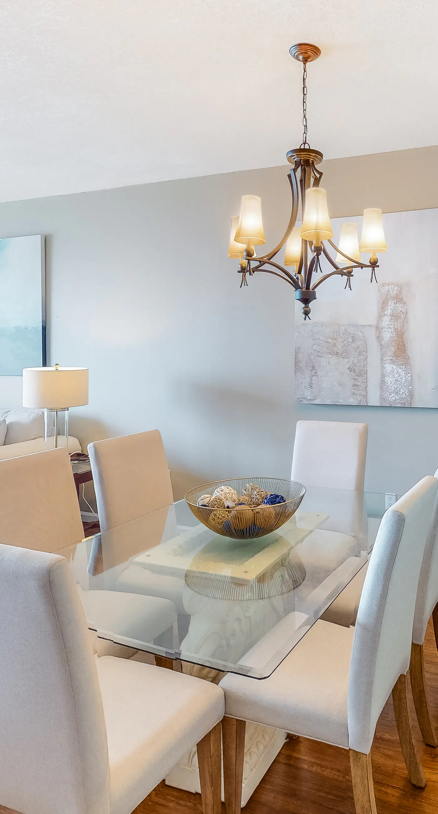 Inviting Gulf-front condo In Perdido Key with waterfront pool/hot tub and oceanfront balcony