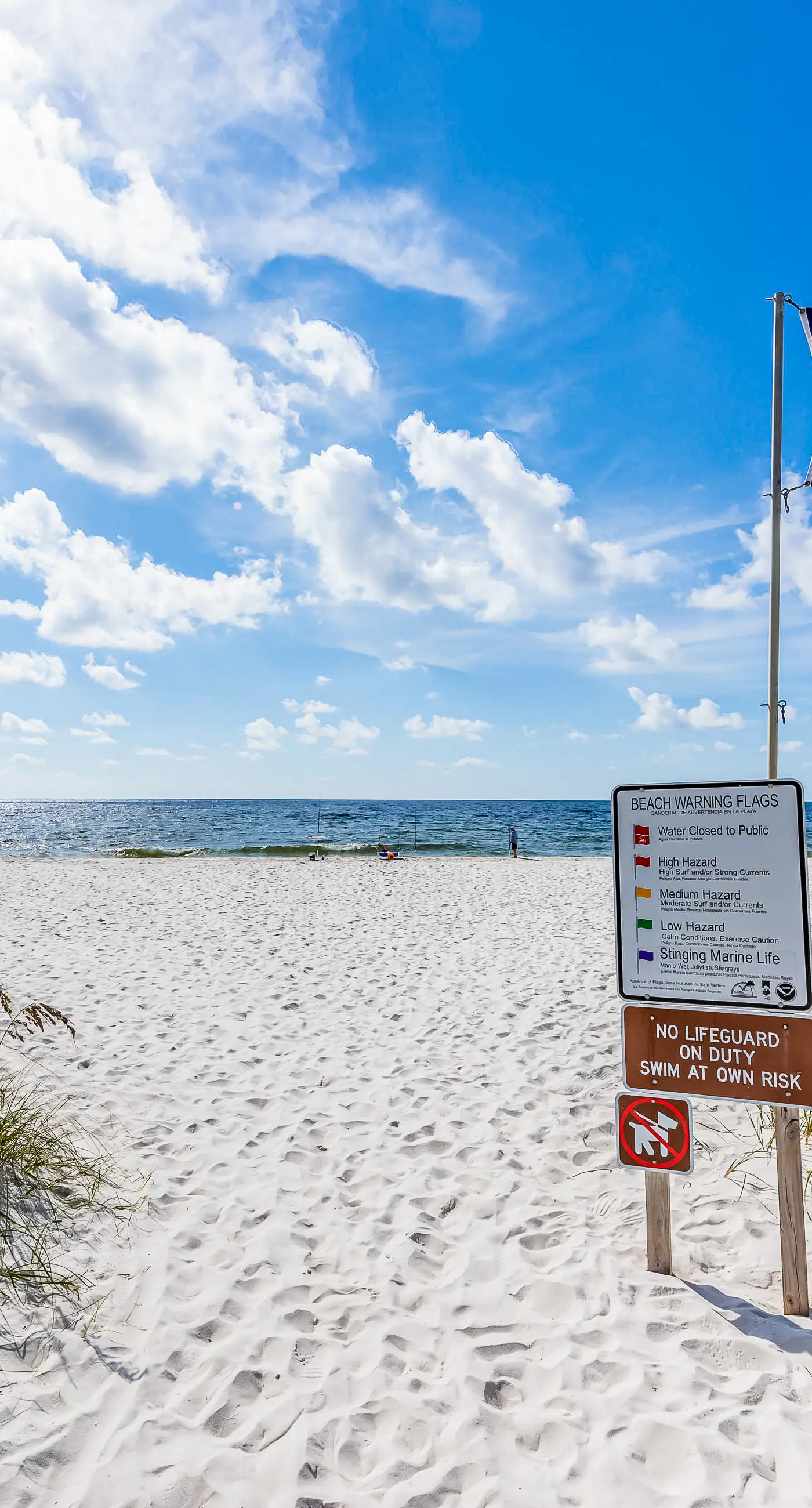 Beachfront 10th-floor condo with Gulf view, pool, gym, & balcony