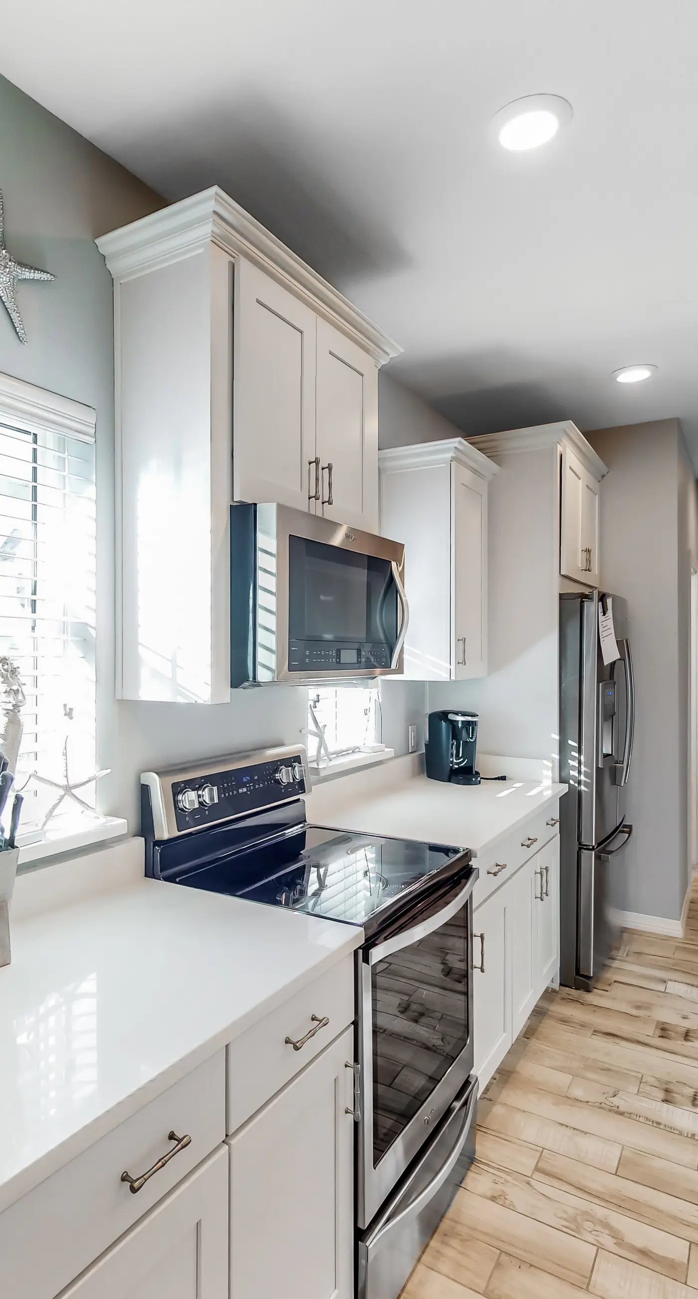 Pretty townhome with pools & hot tub - less than half-mile to beach