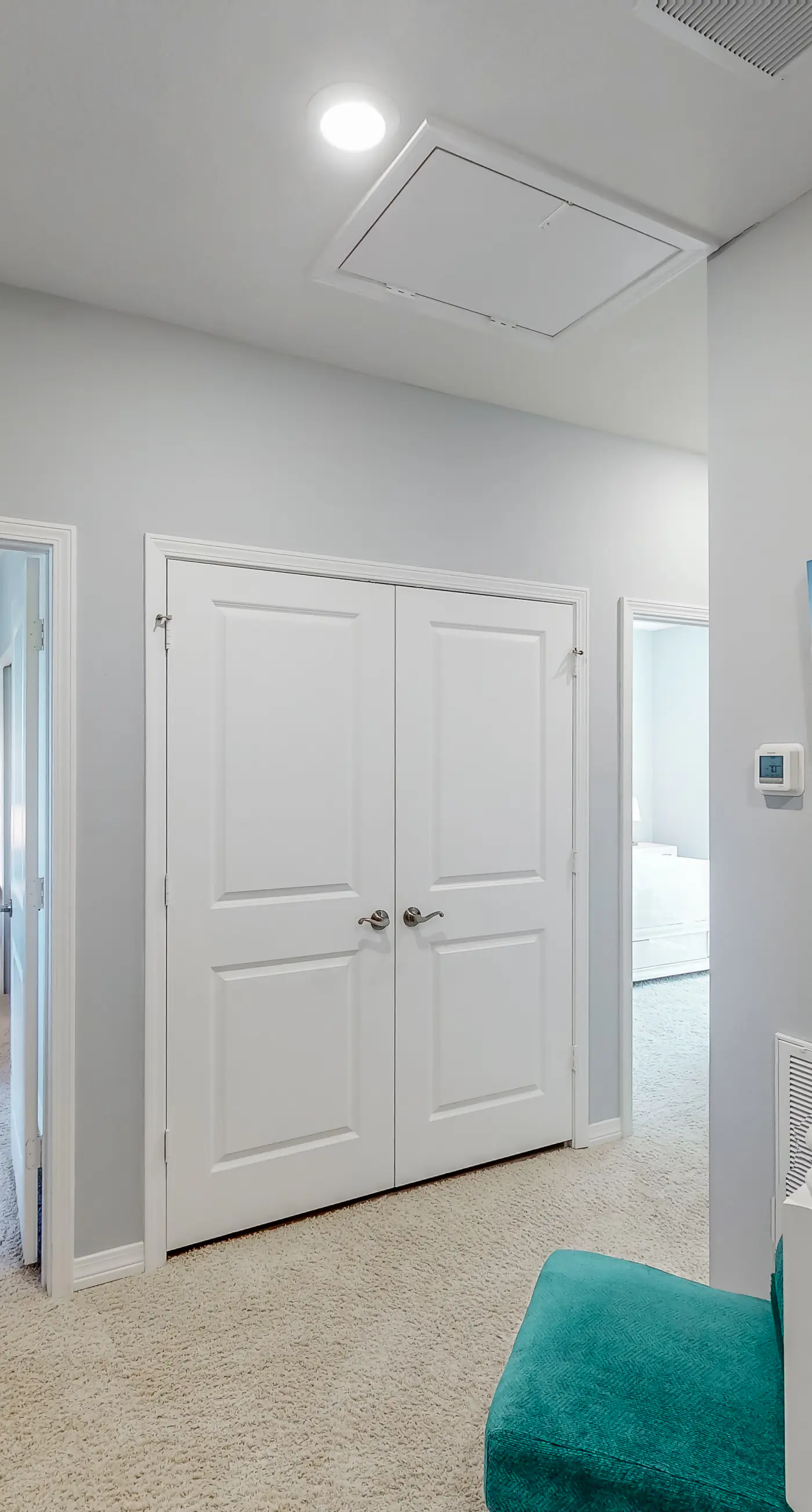 Pretty townhome with pools & hot tub - less than half-mile to beach