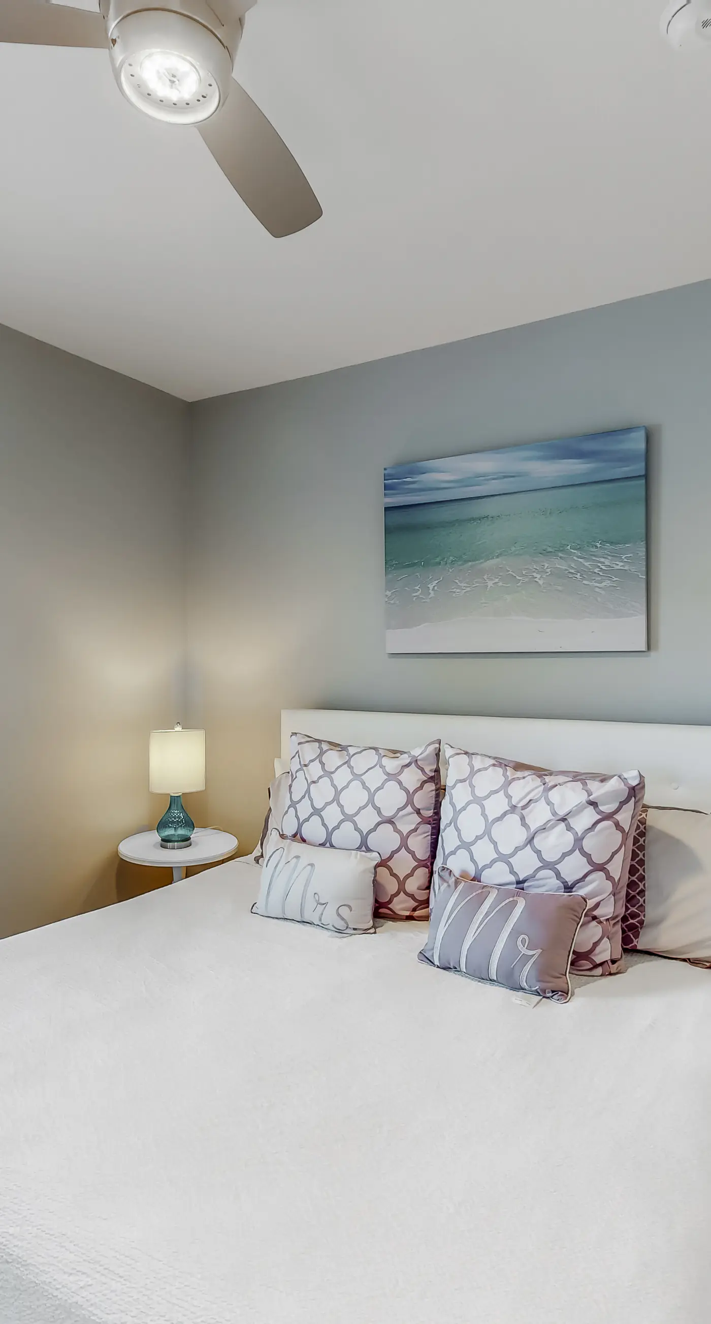 Pretty townhome with pools & hot tub - less than half-mile to beach