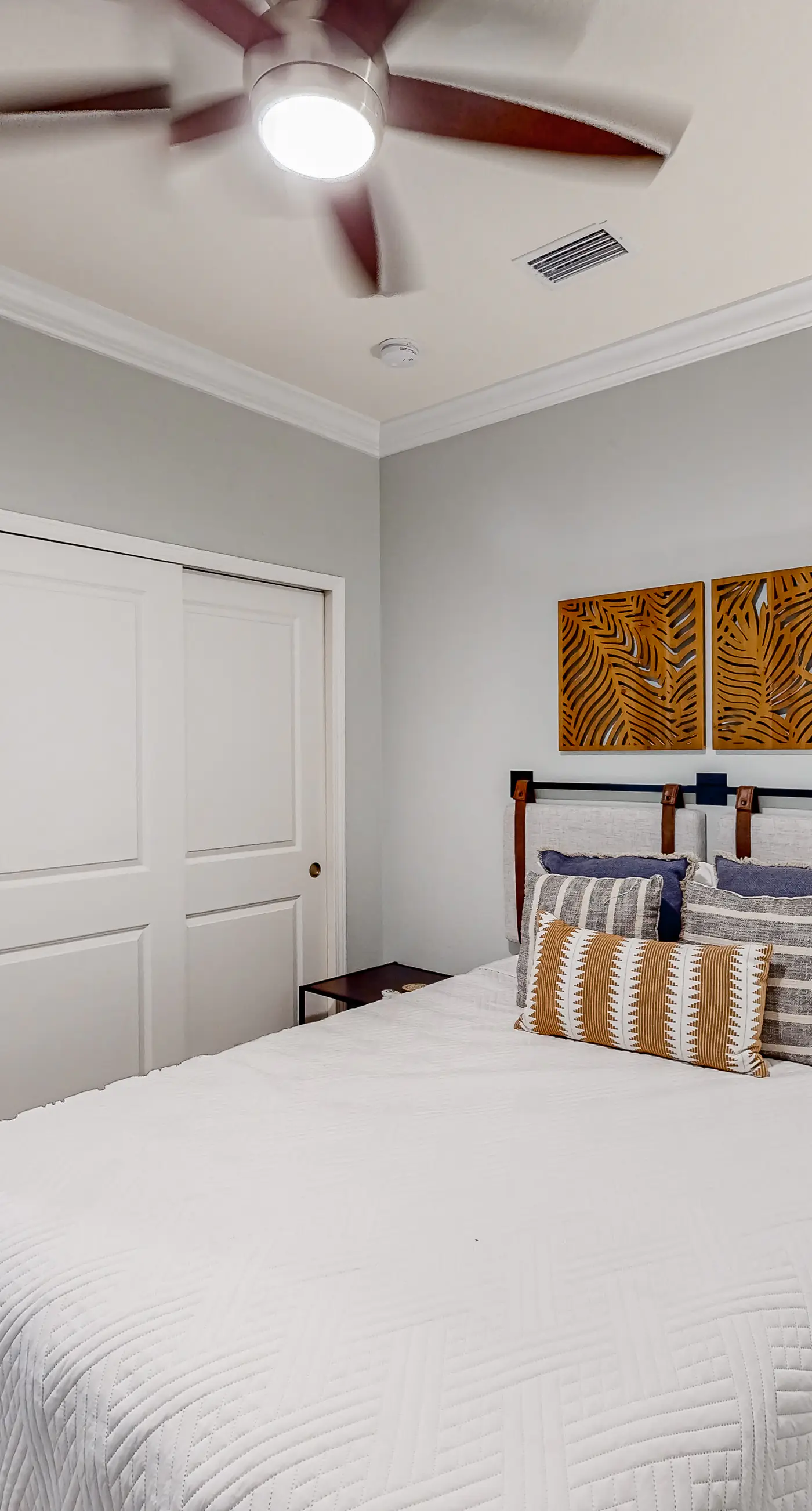 Beautiful & open home with enclosed porch, game room, W/D - beach & pool access