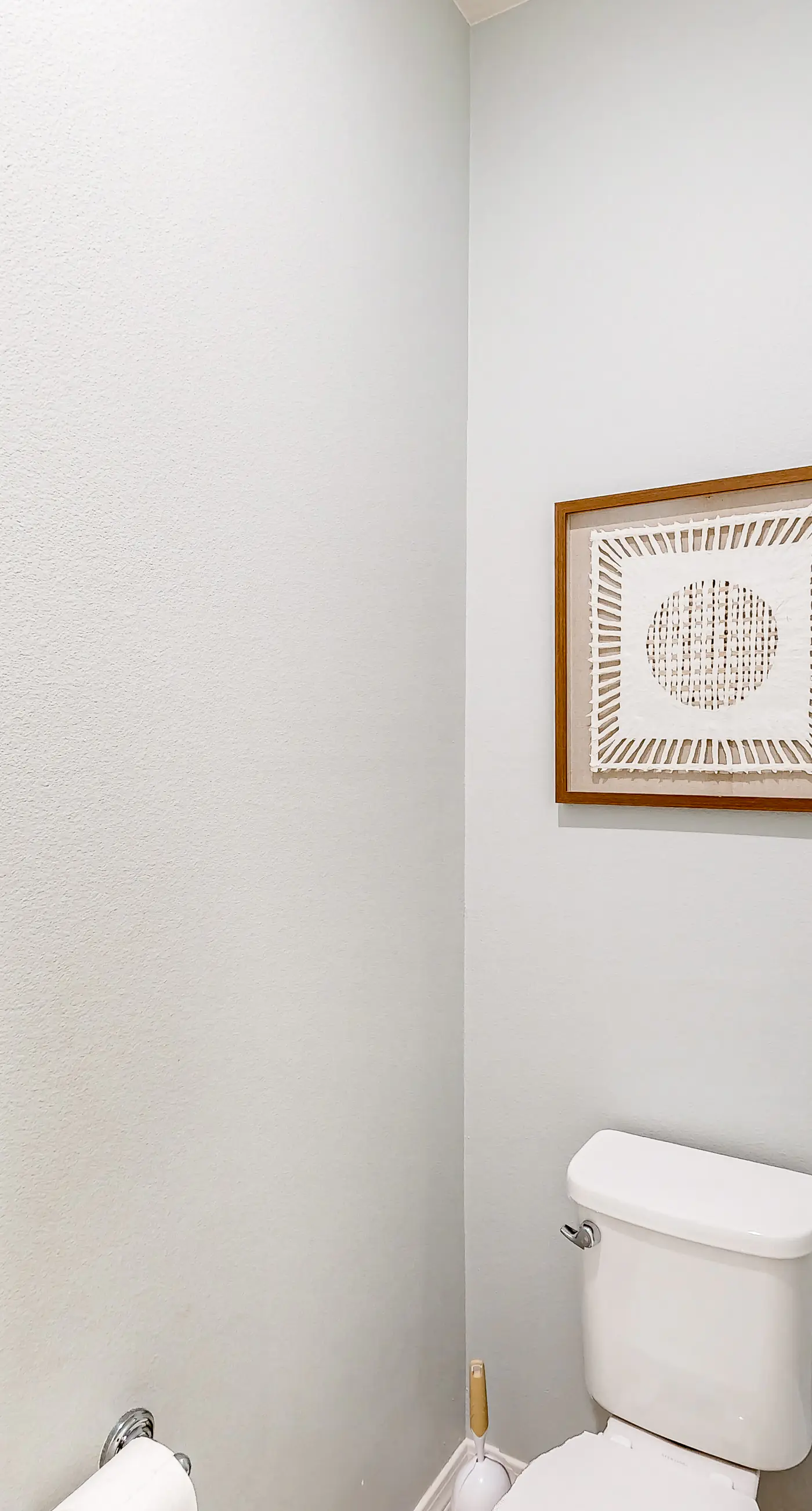 Beautiful & open home with enclosed porch, game room, W/D - beach & pool access