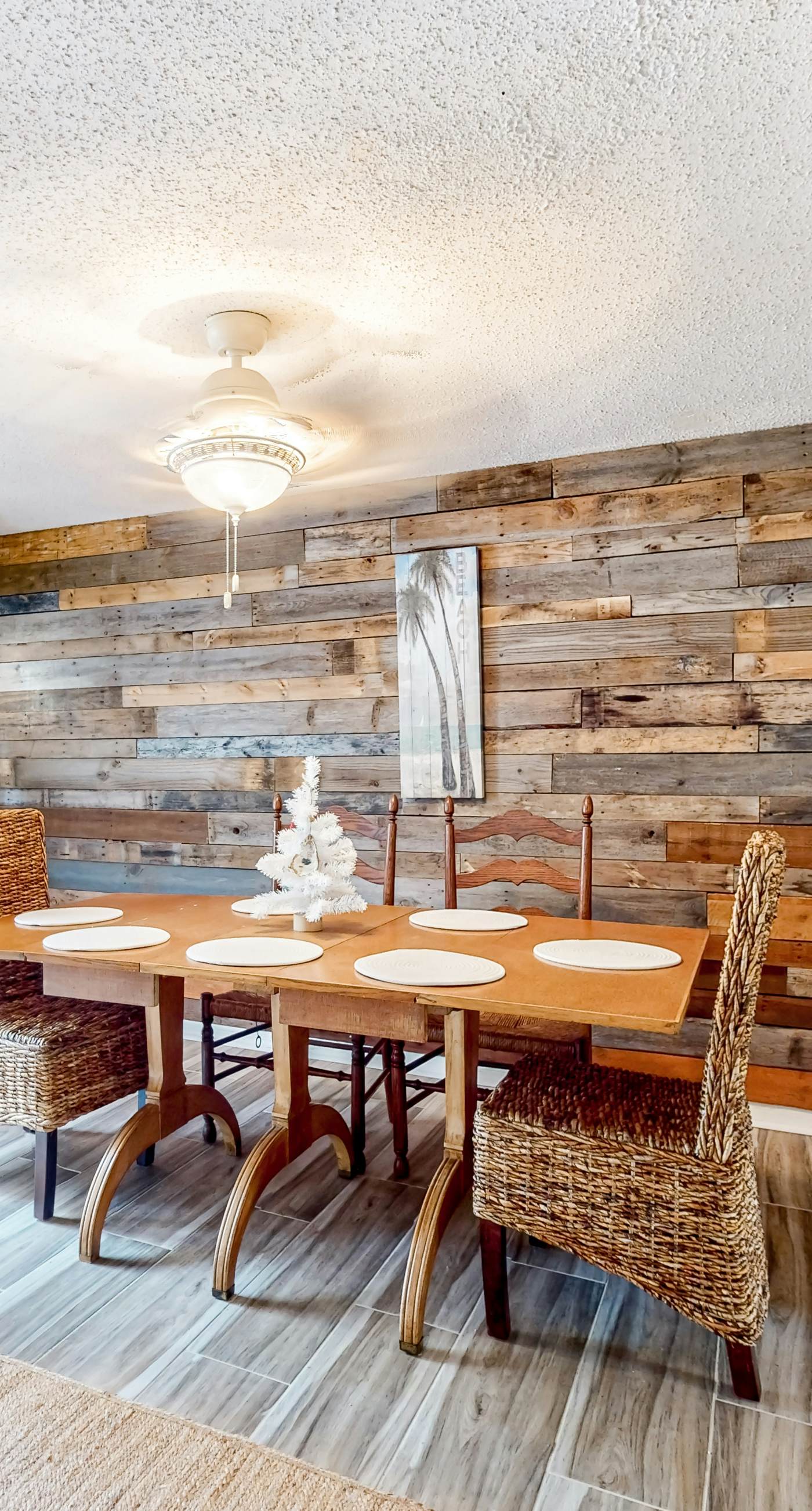 Dog-friendly coastal townhome with golf course views, patios, & washer/dryer