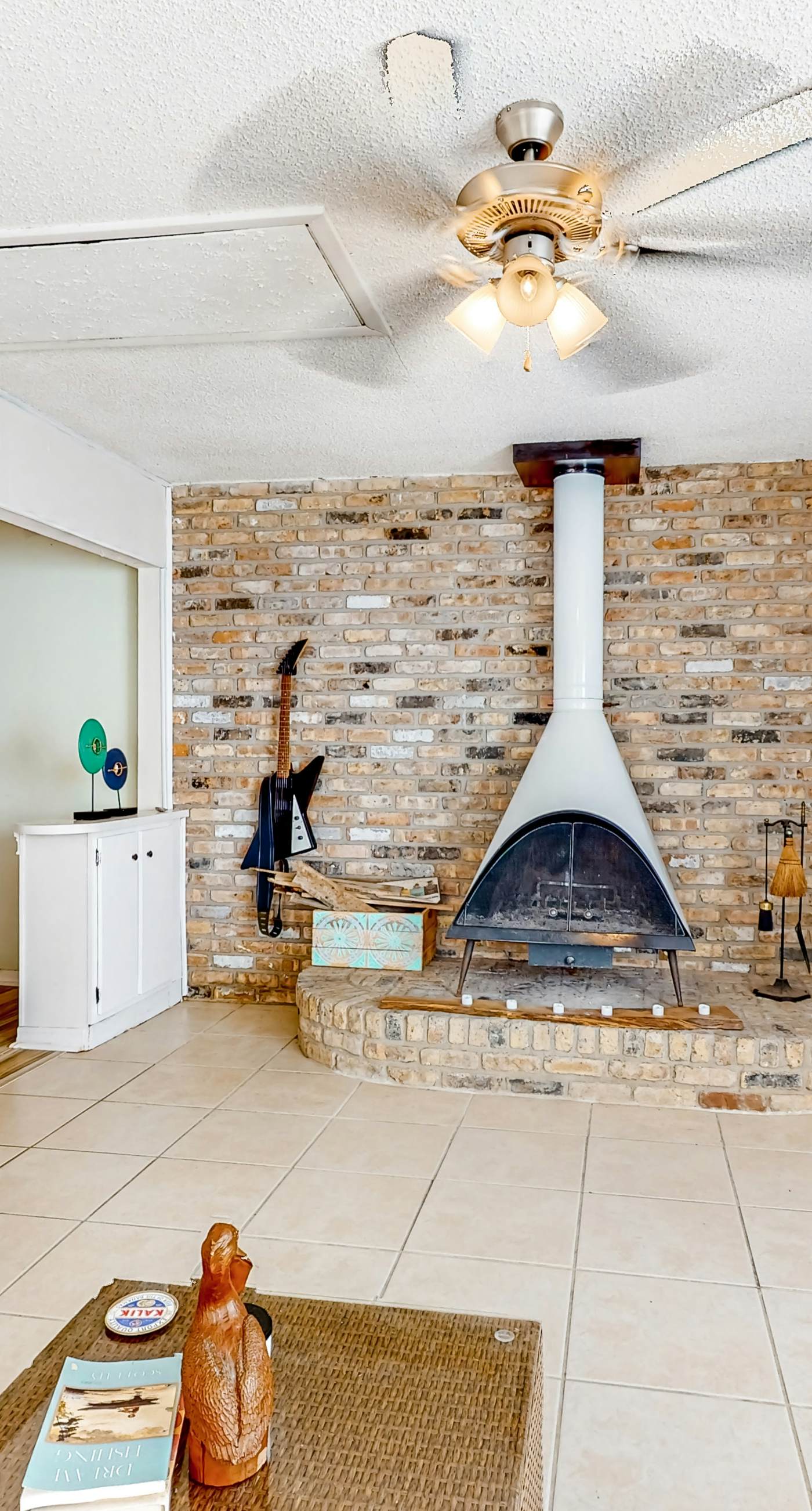 Dog-friendly coastal townhome with golf course views, patios, & washer/dryer