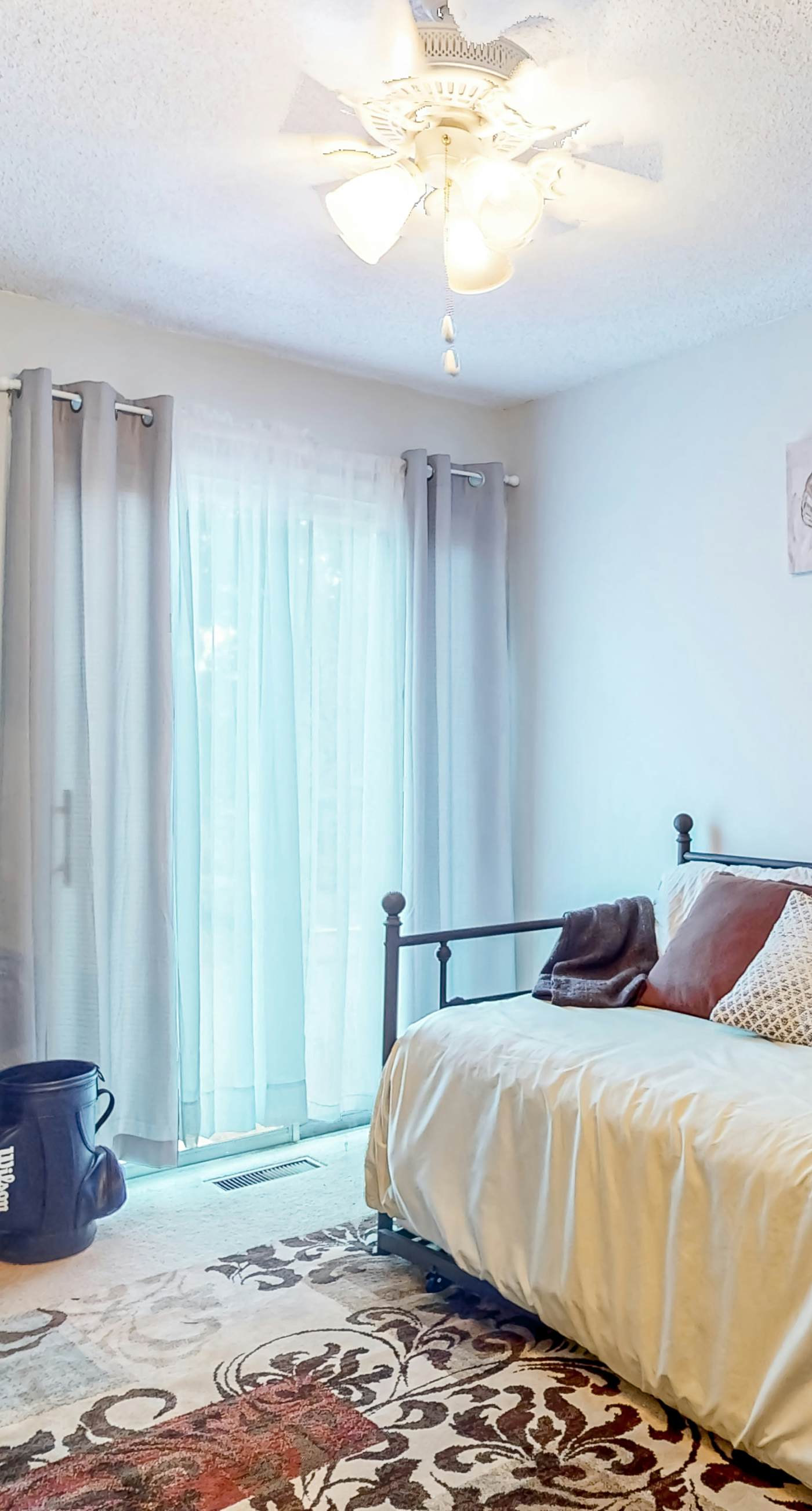 Dog-friendly coastal townhome with golf course views, patios, & washer/dryer