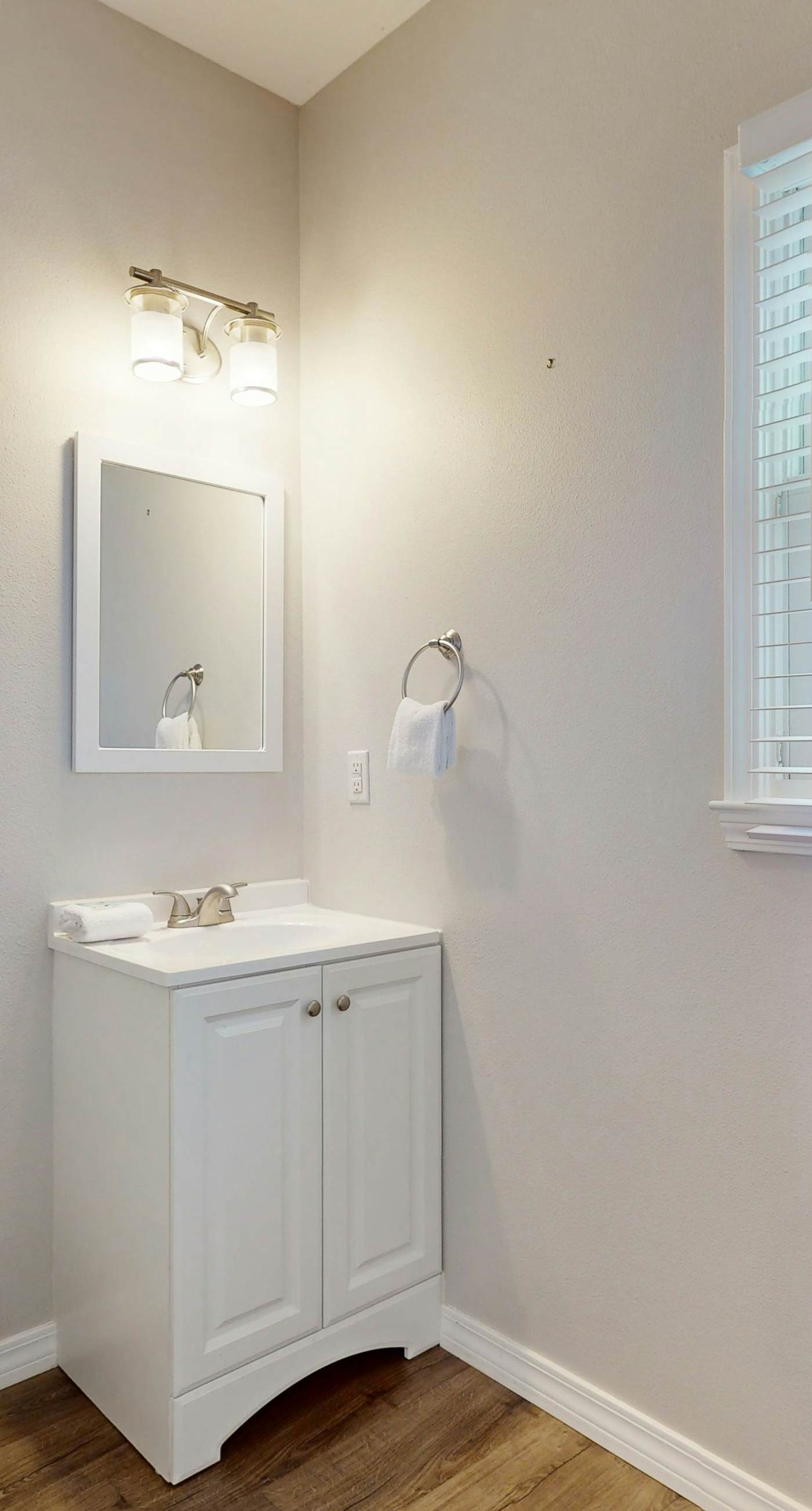 Inviting home with pool, Gulf view, tennis, patio, central AC, & W/D