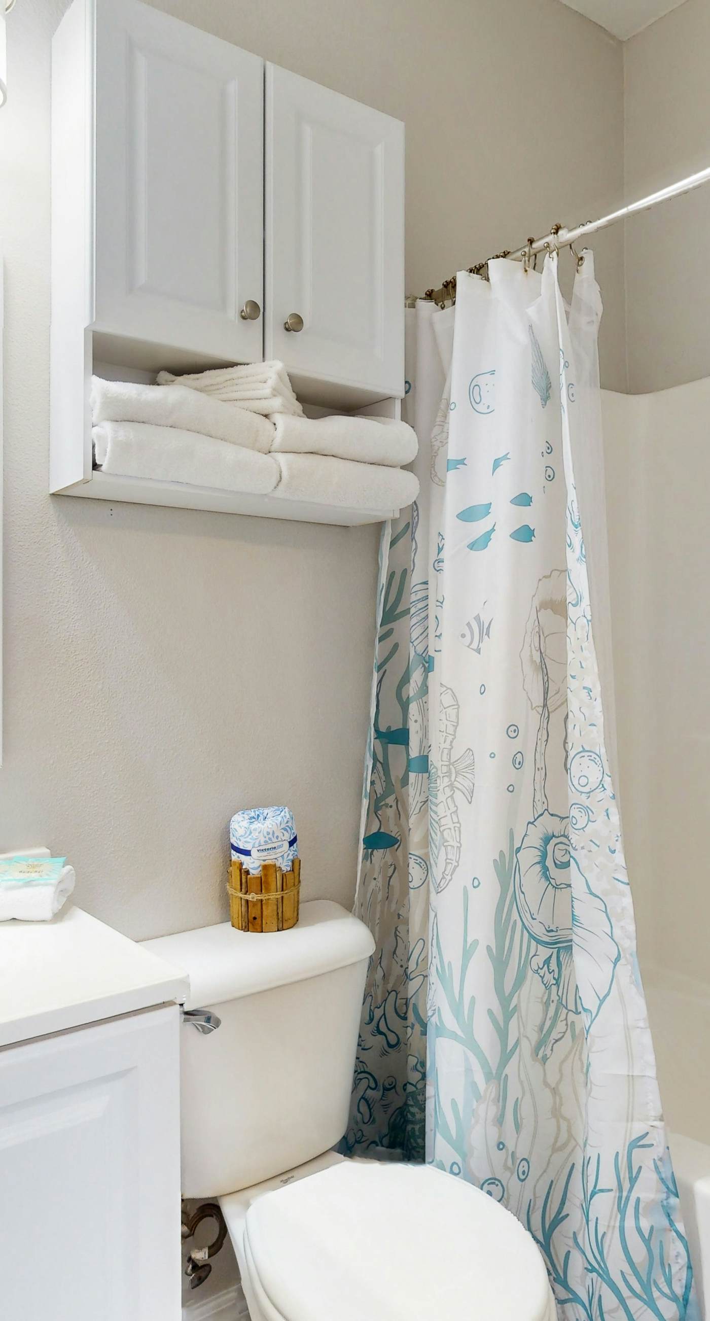 Inviting home with pool, Gulf view, tennis, patio, central AC, & W/D