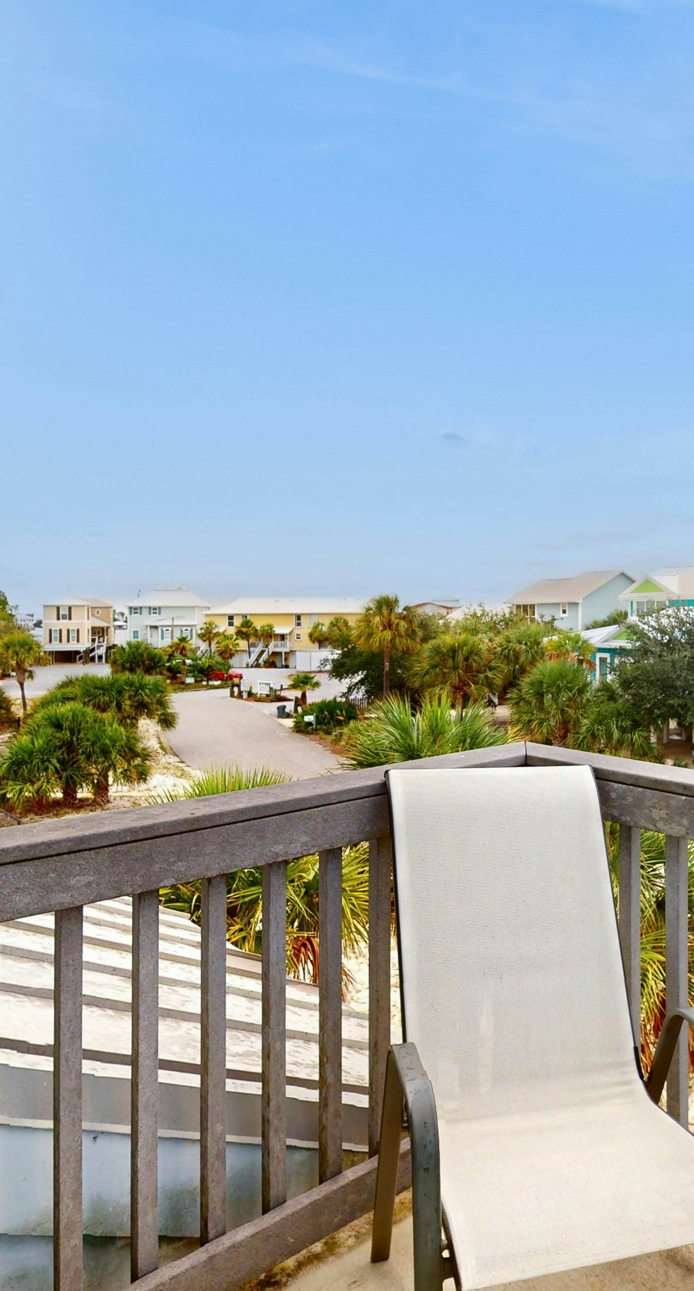 Inviting home with pool, Gulf view, tennis, patio, central AC, & W/D